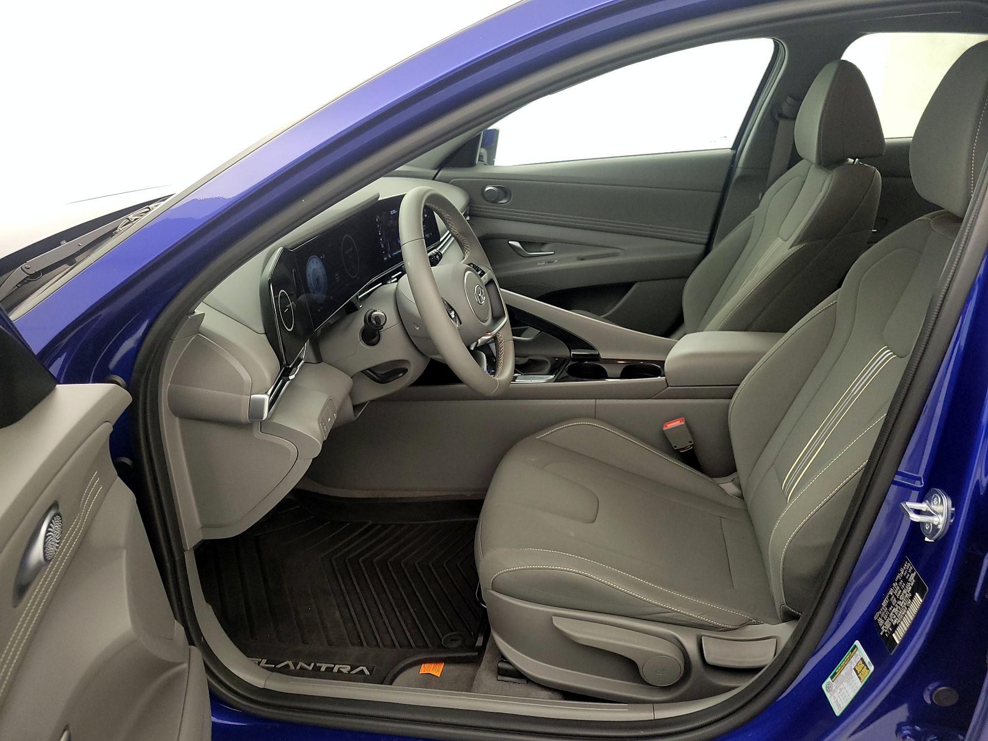 Thumbnail: 2023 Hyundai Elantra - 11