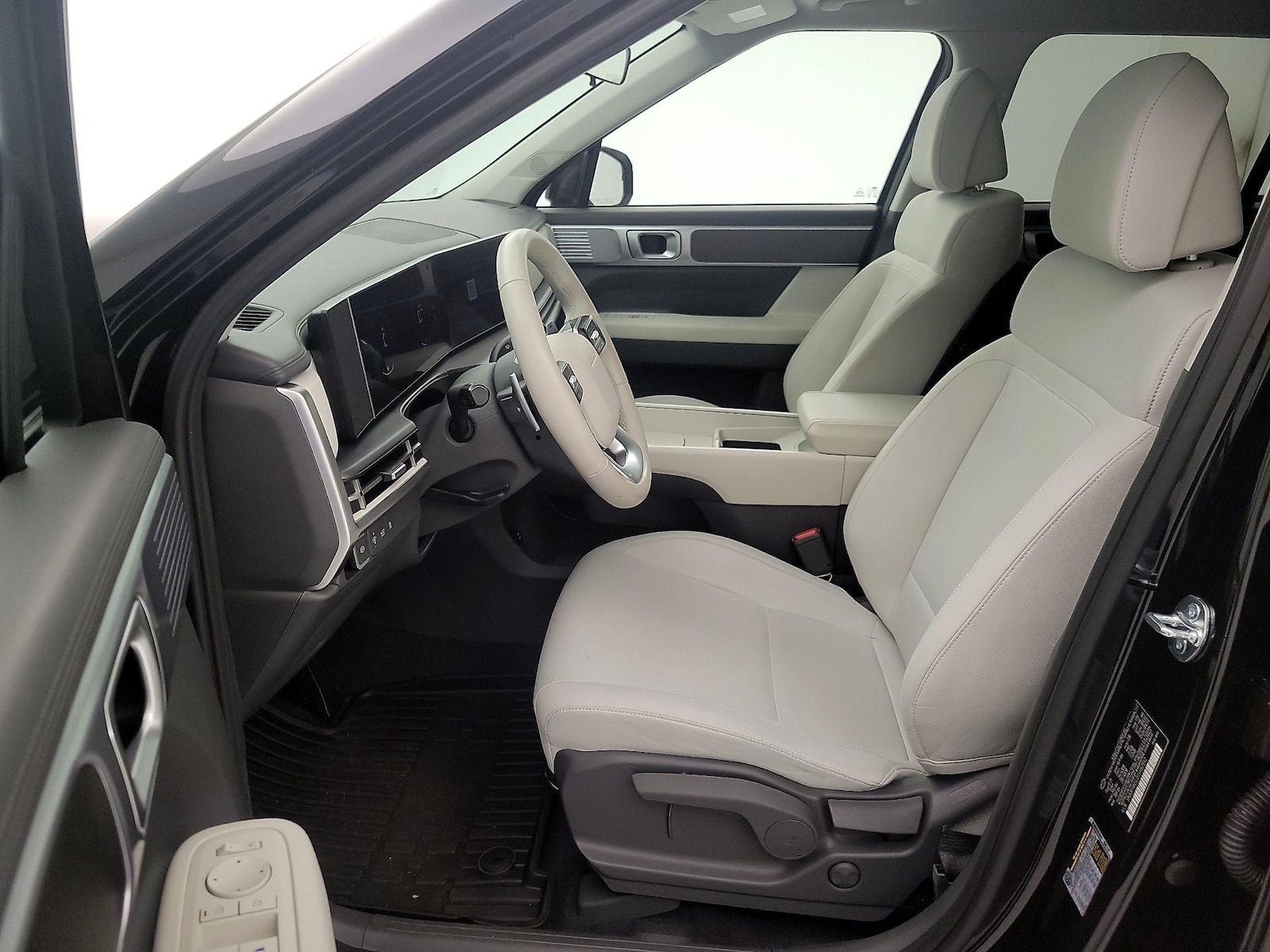2026 Hyundai Santa Fe SE - Photo 12