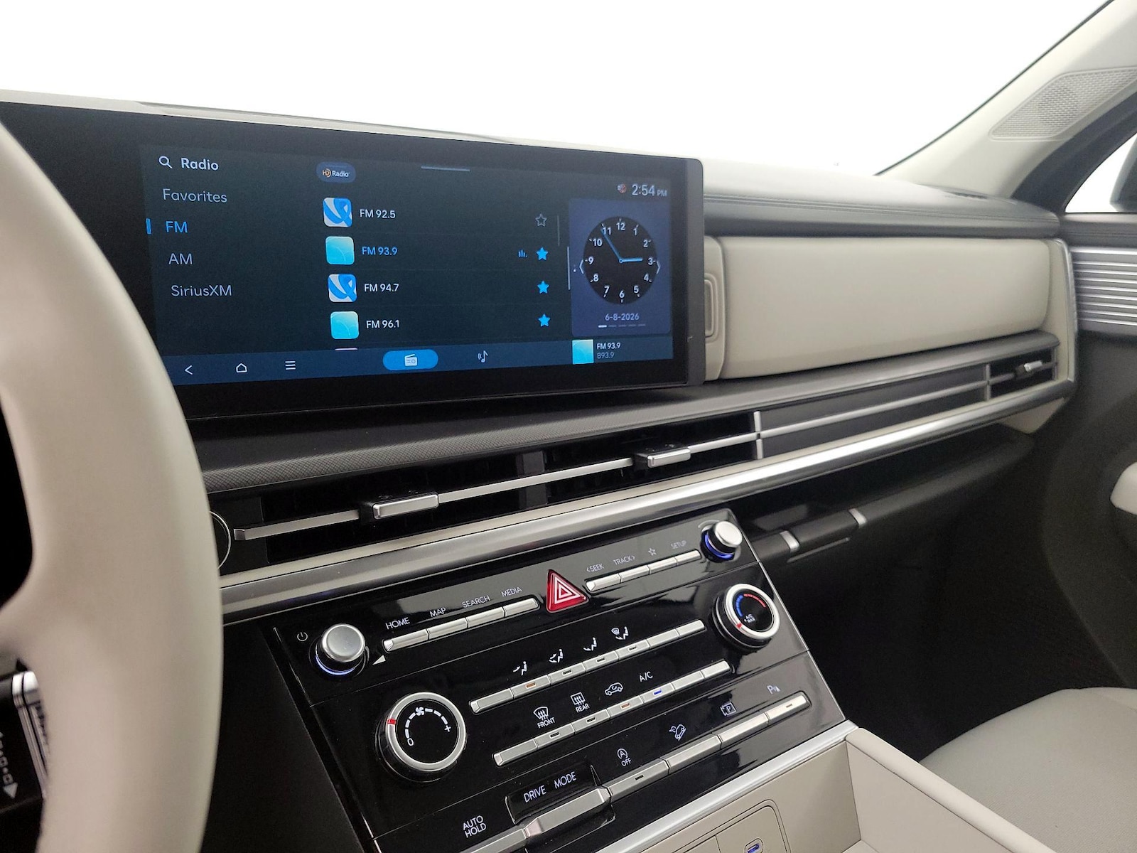 2026 Hyundai Santa Fe SE - Photo 16