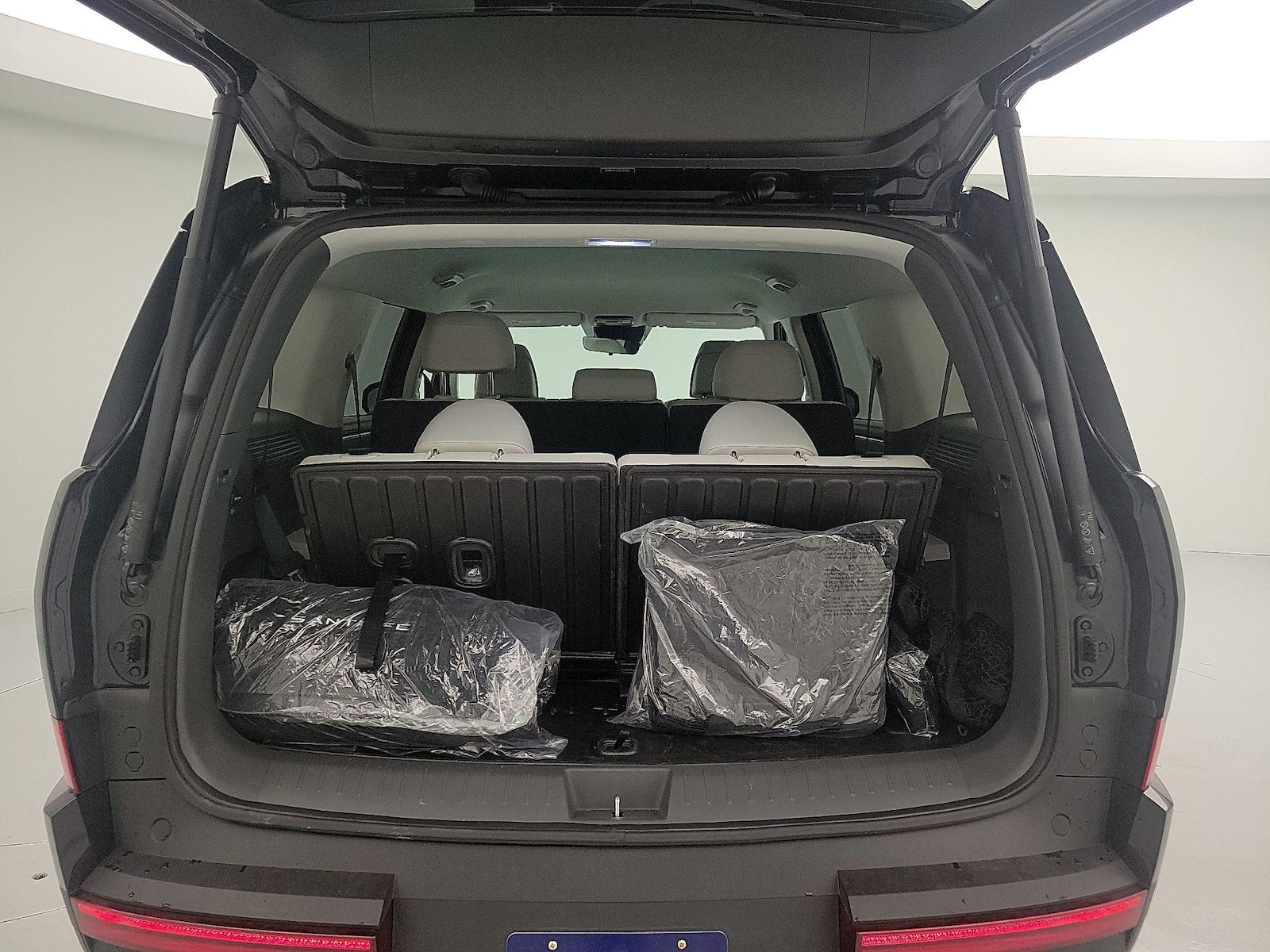 2026 Hyundai Santa Fe SE - Photo 22