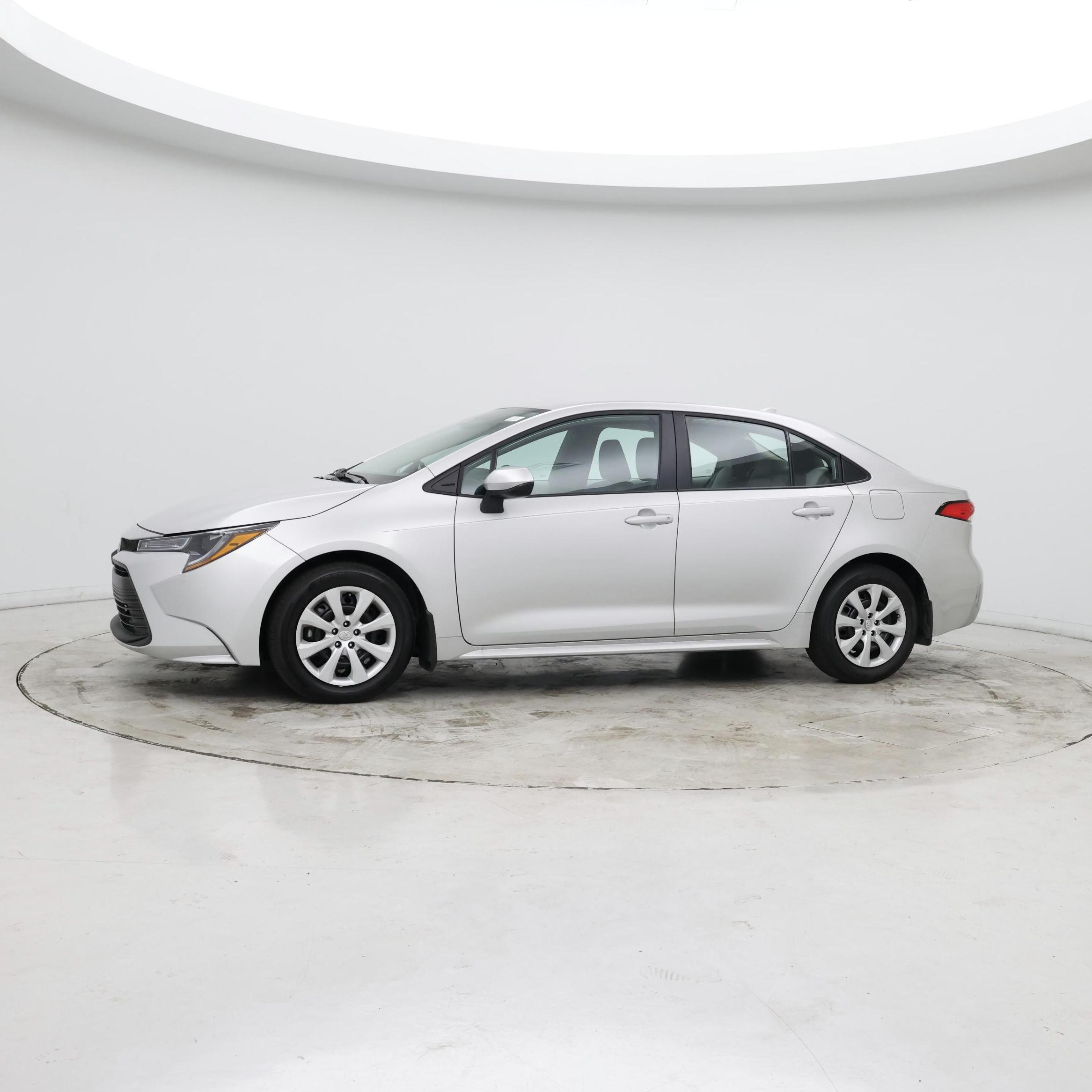 Thumbnail: 2026 Toyota Corolla - 4