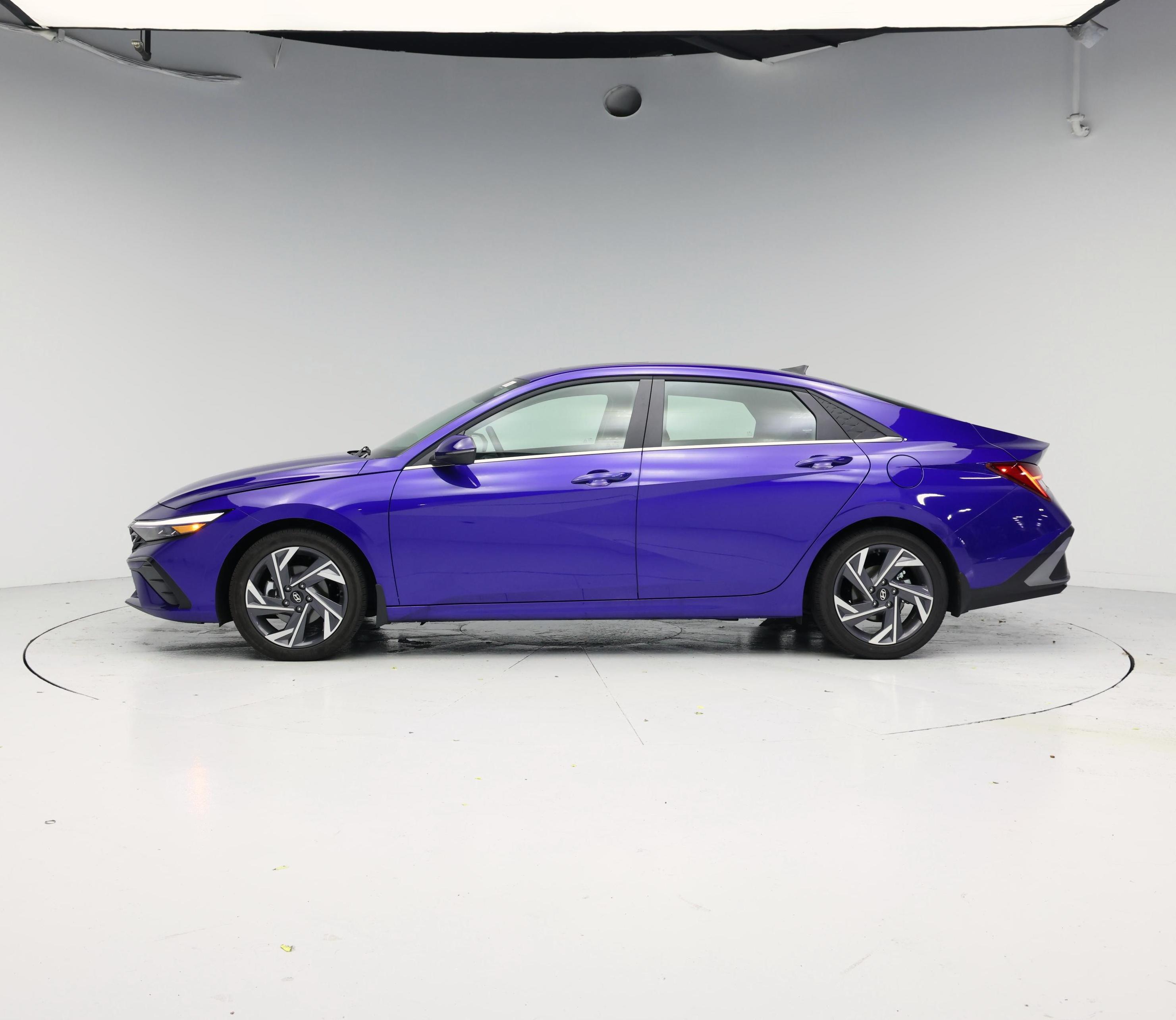 Thumbnail: 2026 Hyundai Elantra - 3