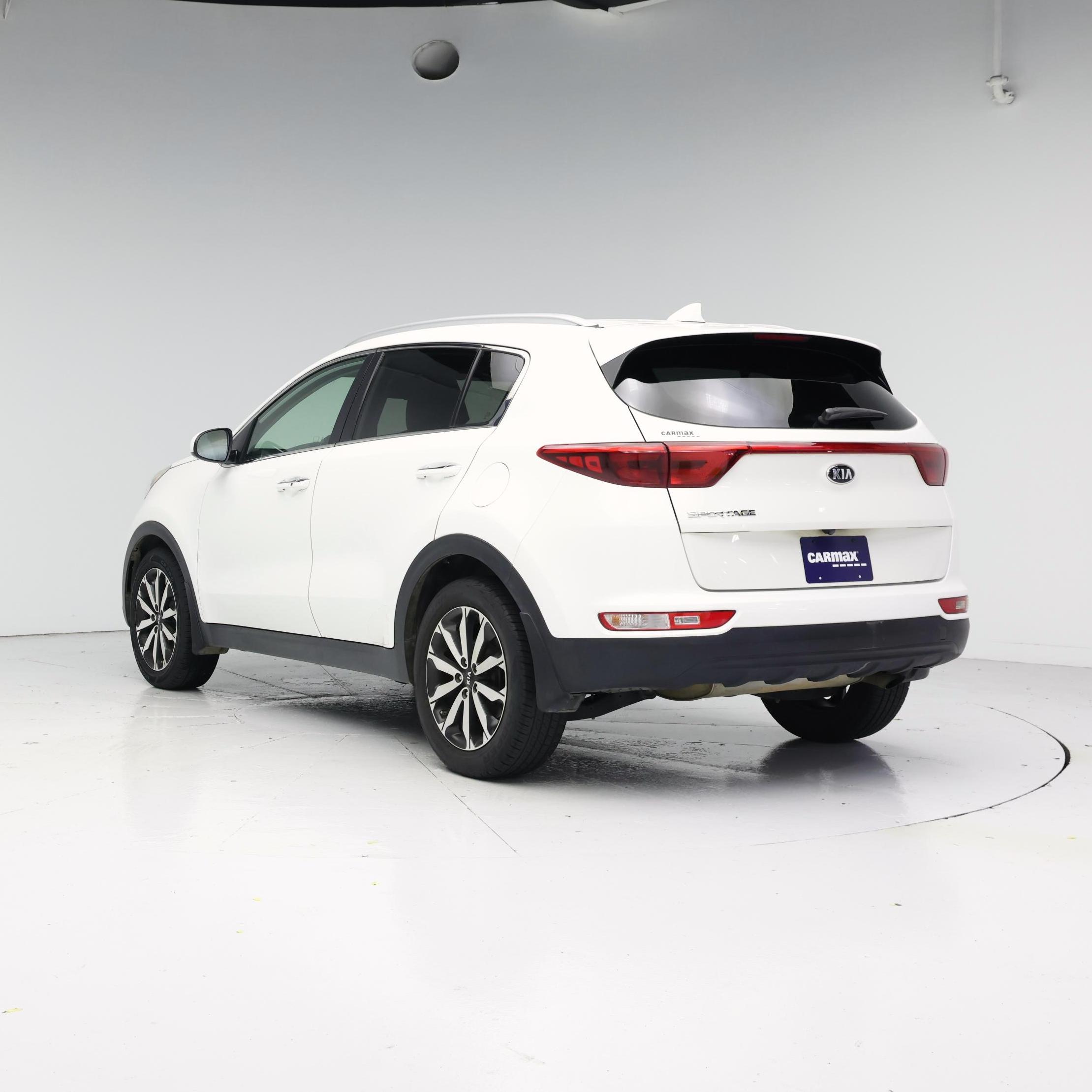Thumbnail: 2017 Kia Sportage - 2
