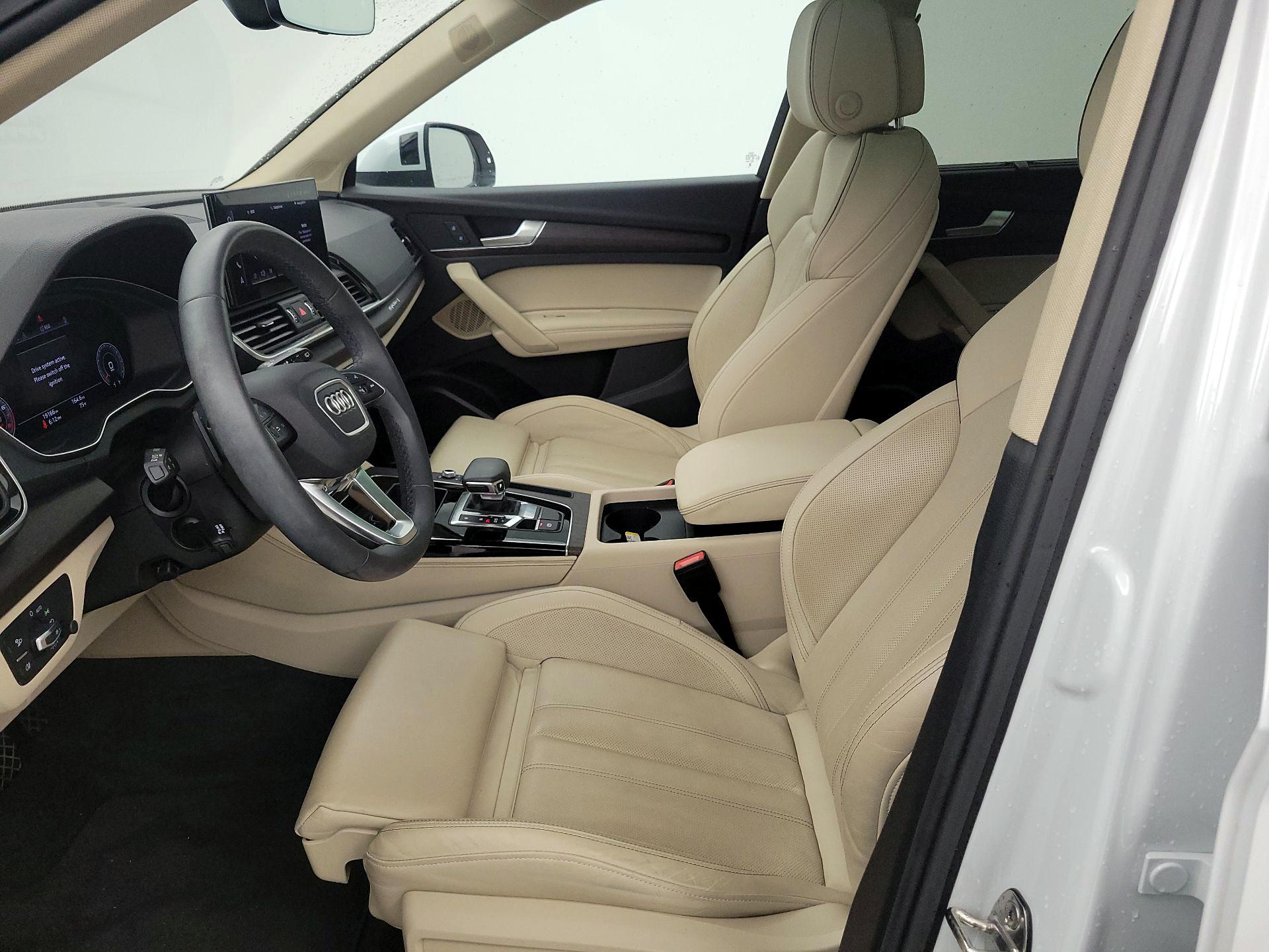 Thumbnail: 2024 Audi Q5 - 11