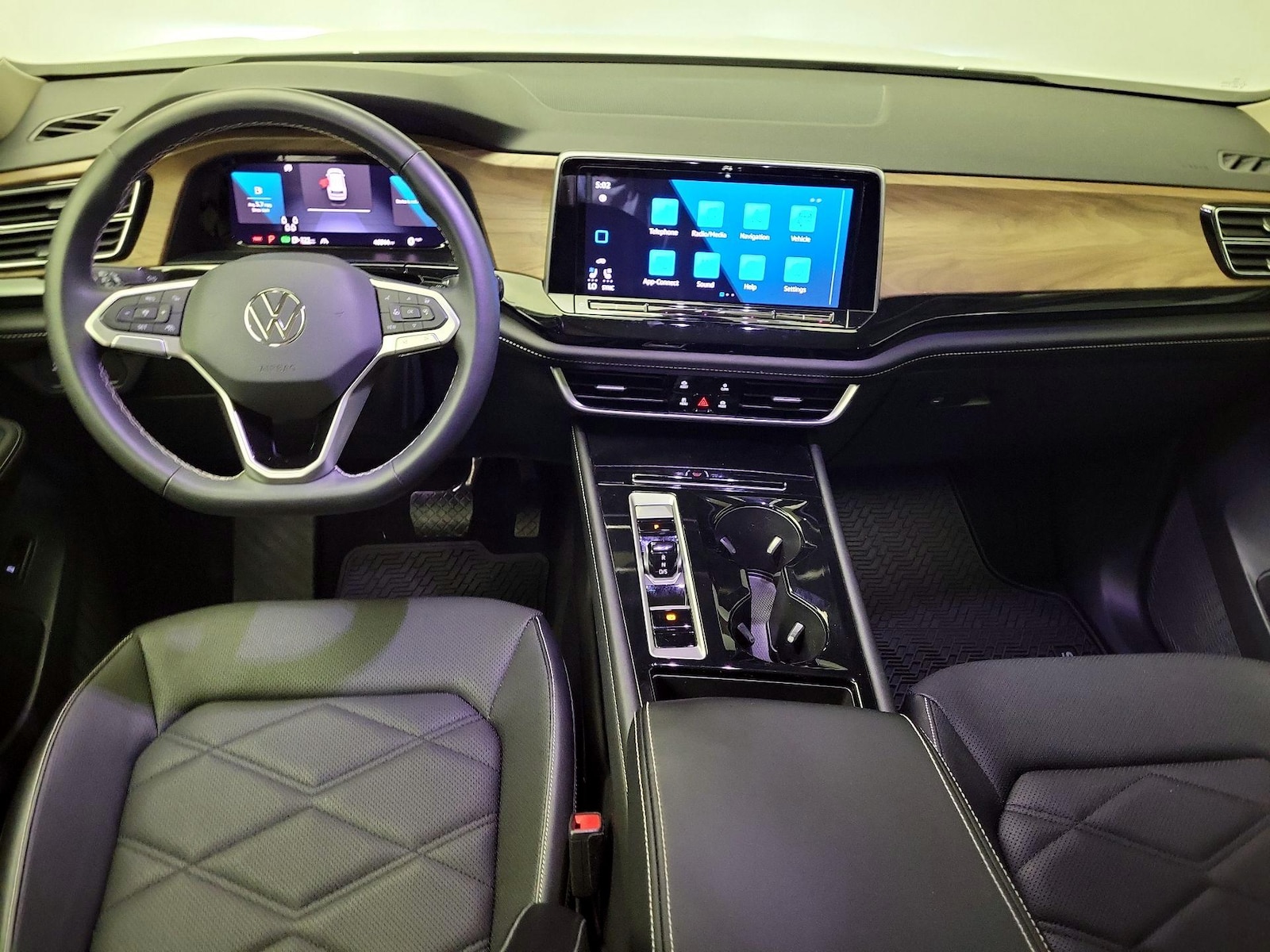 Apple CarPlay® & Android Auto™