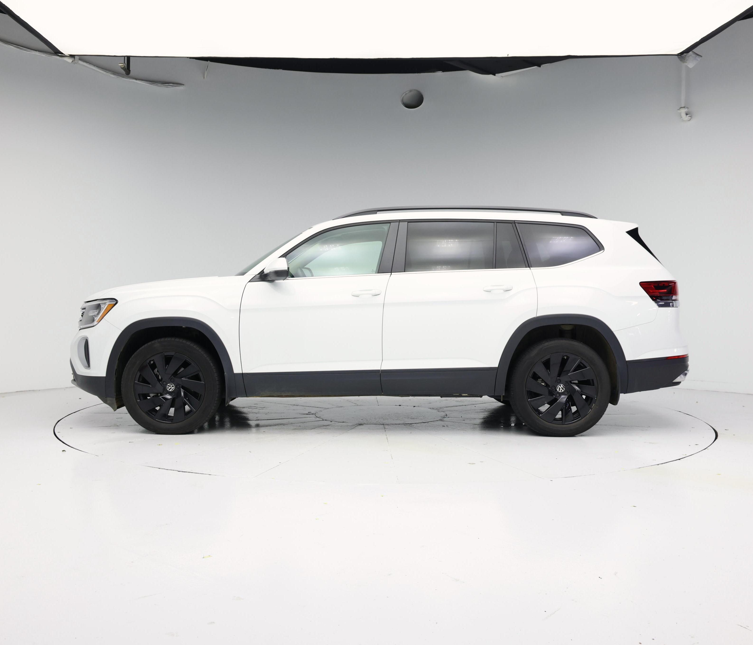Thumbnail: 2024 Volkswagen Atlas - 3