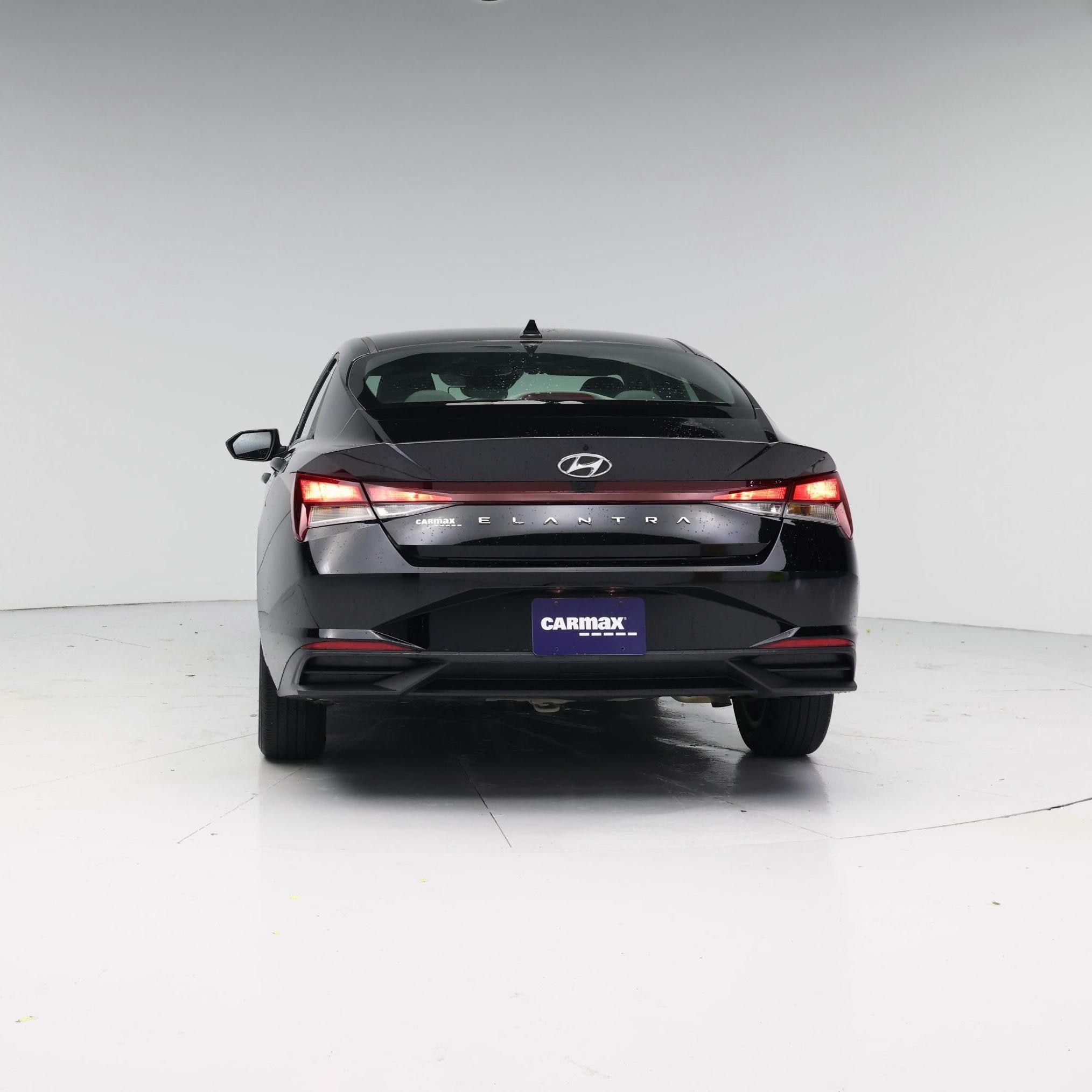 Thumbnail: 2023 Hyundai Elantra - 6