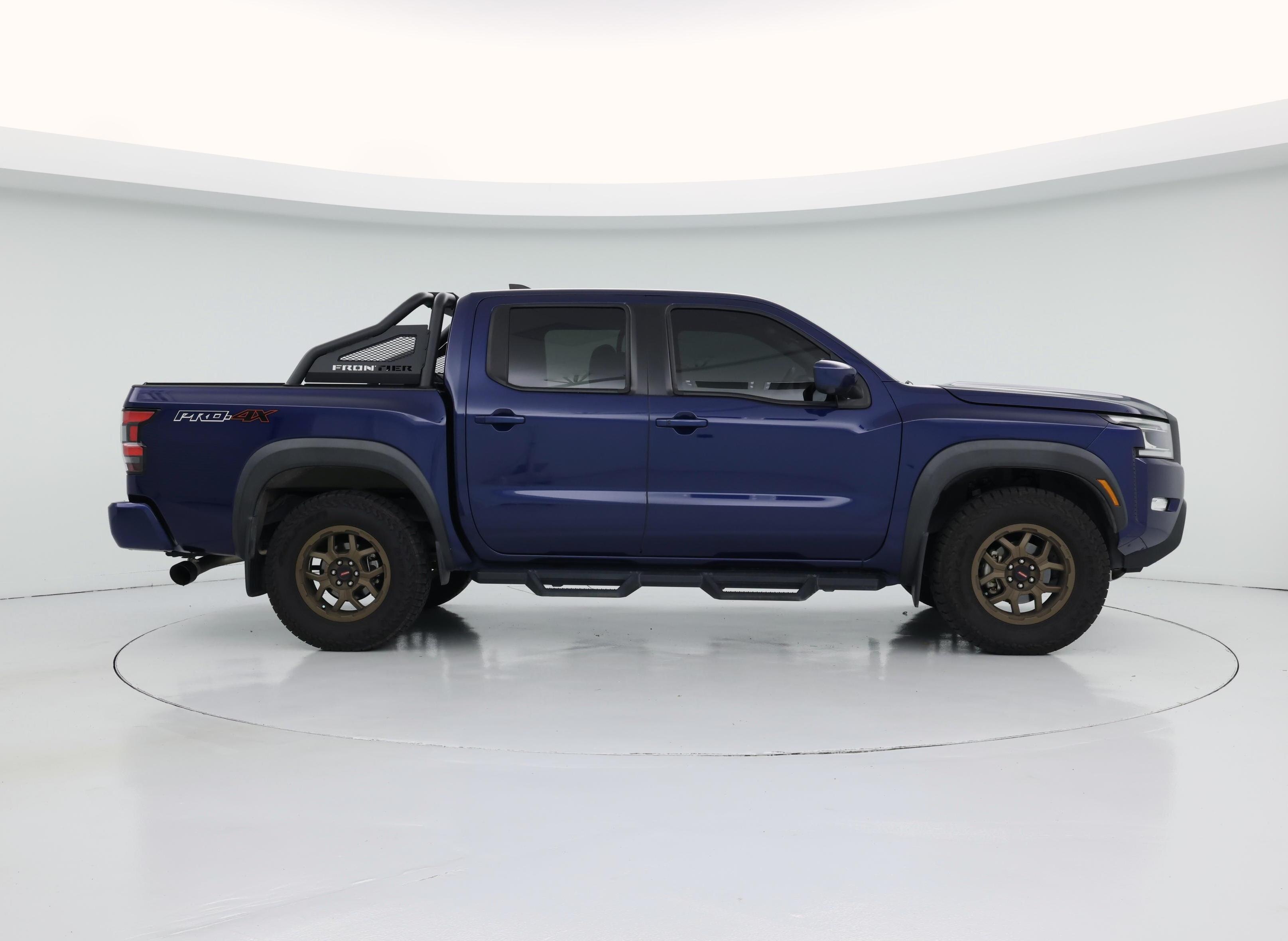 Thumbnail: 2022 Nissan Frontier - 7