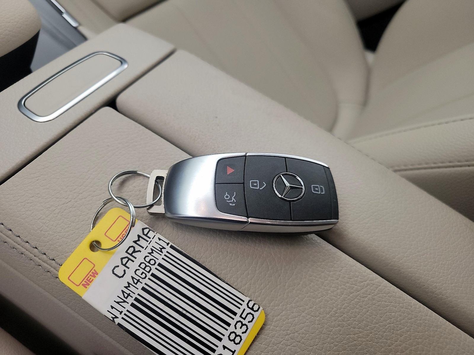 2021 Mercedes-Benz GLB Base - Photo 24