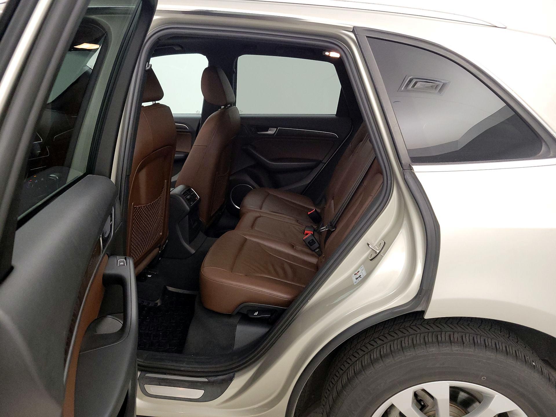 Thumbnail: 2016 Audi Q5 - 17