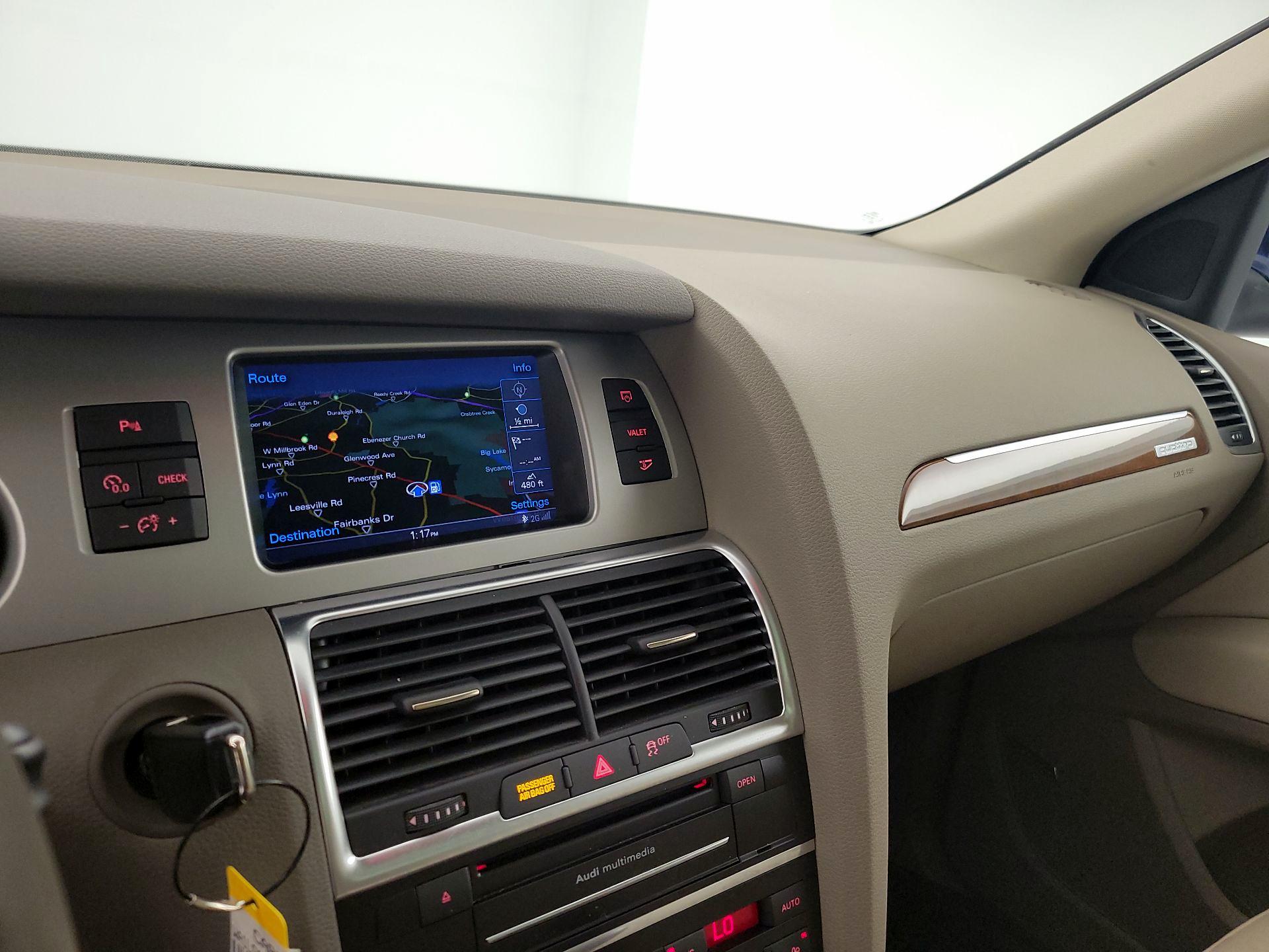 Thumbnail: 2015 Audi Q7 - 14
