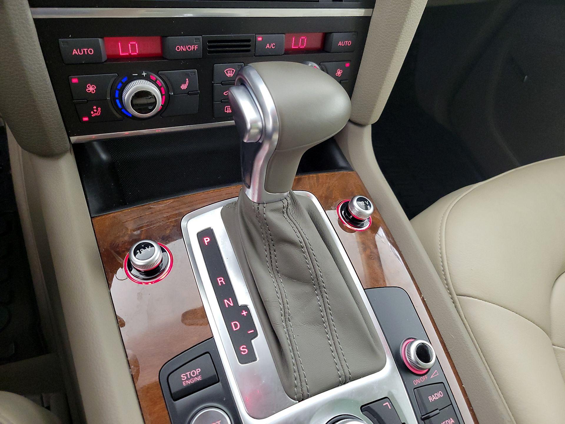 Thumbnail: 2015 Audi Q7 - 18