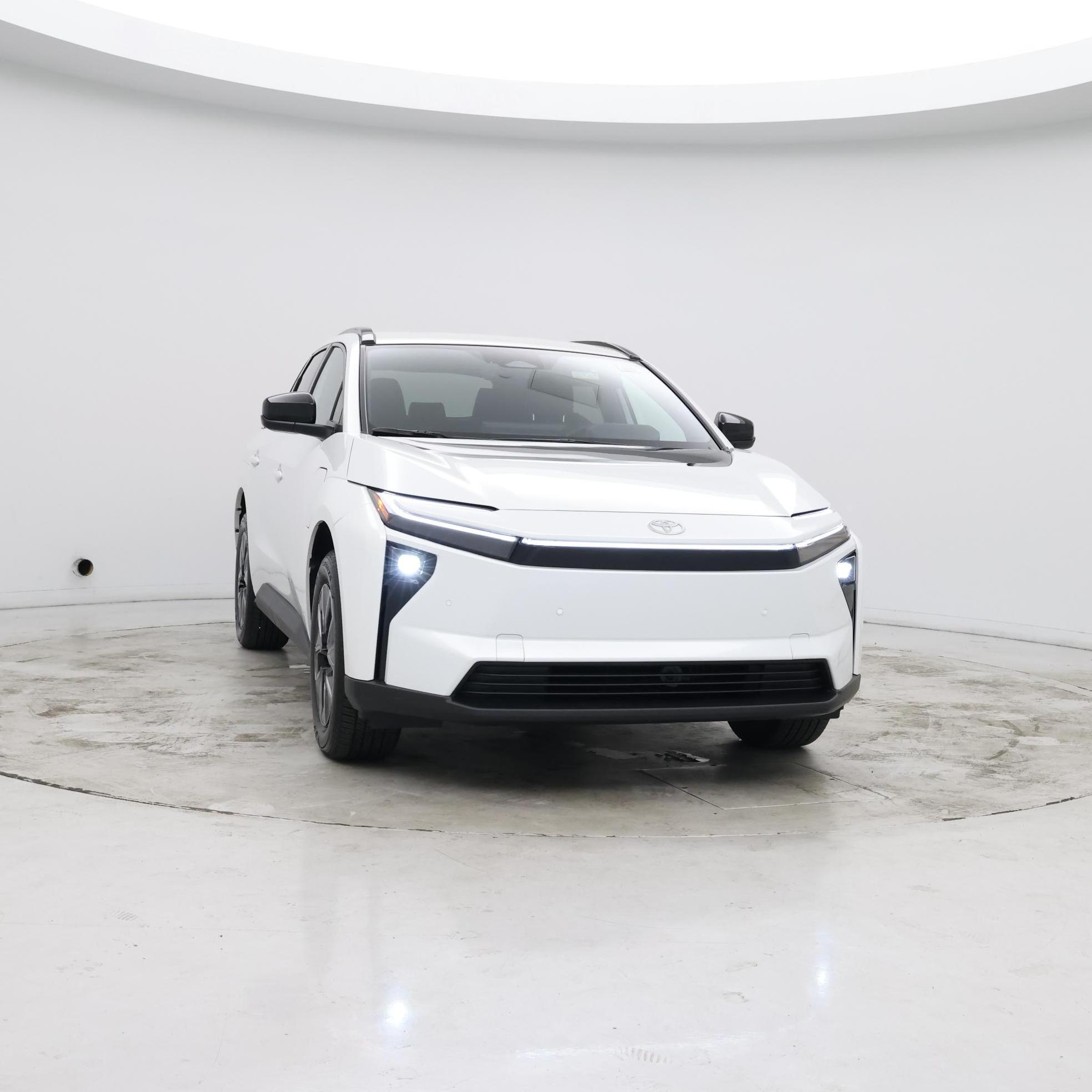 Thumbnail: 2026 Toyota bZ - 5
