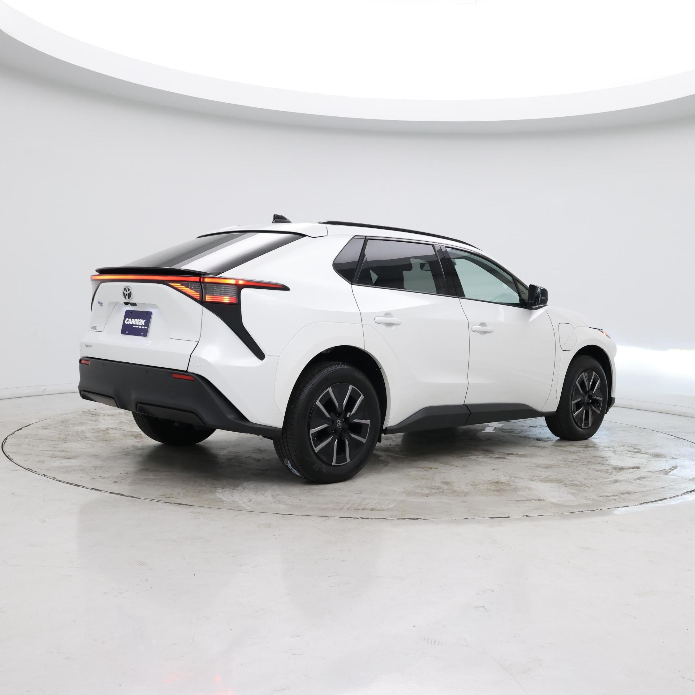 Thumbnail: 2026 Toyota bZ - 6