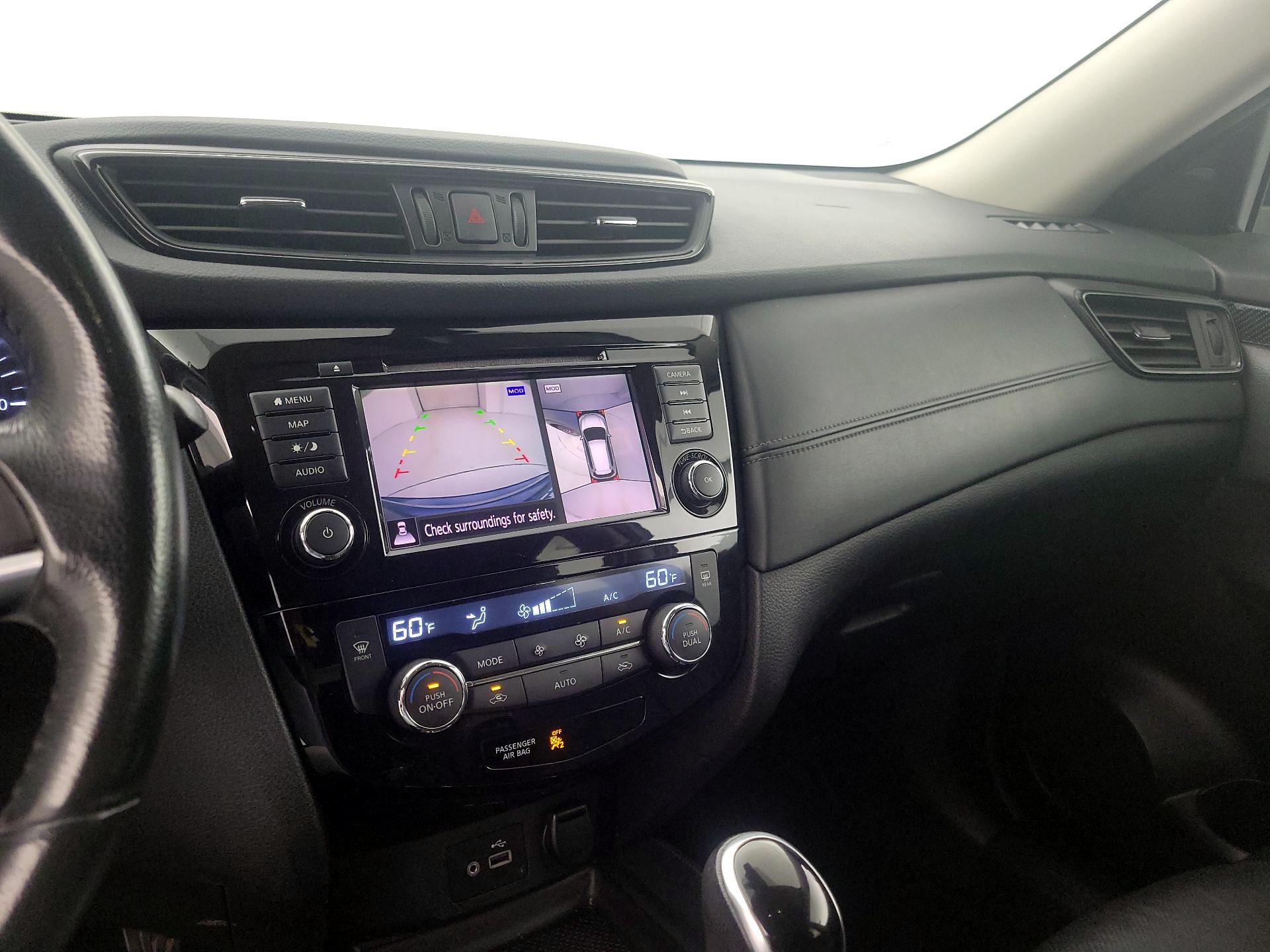 Thumbnail: 2018 Nissan Rogue - 15