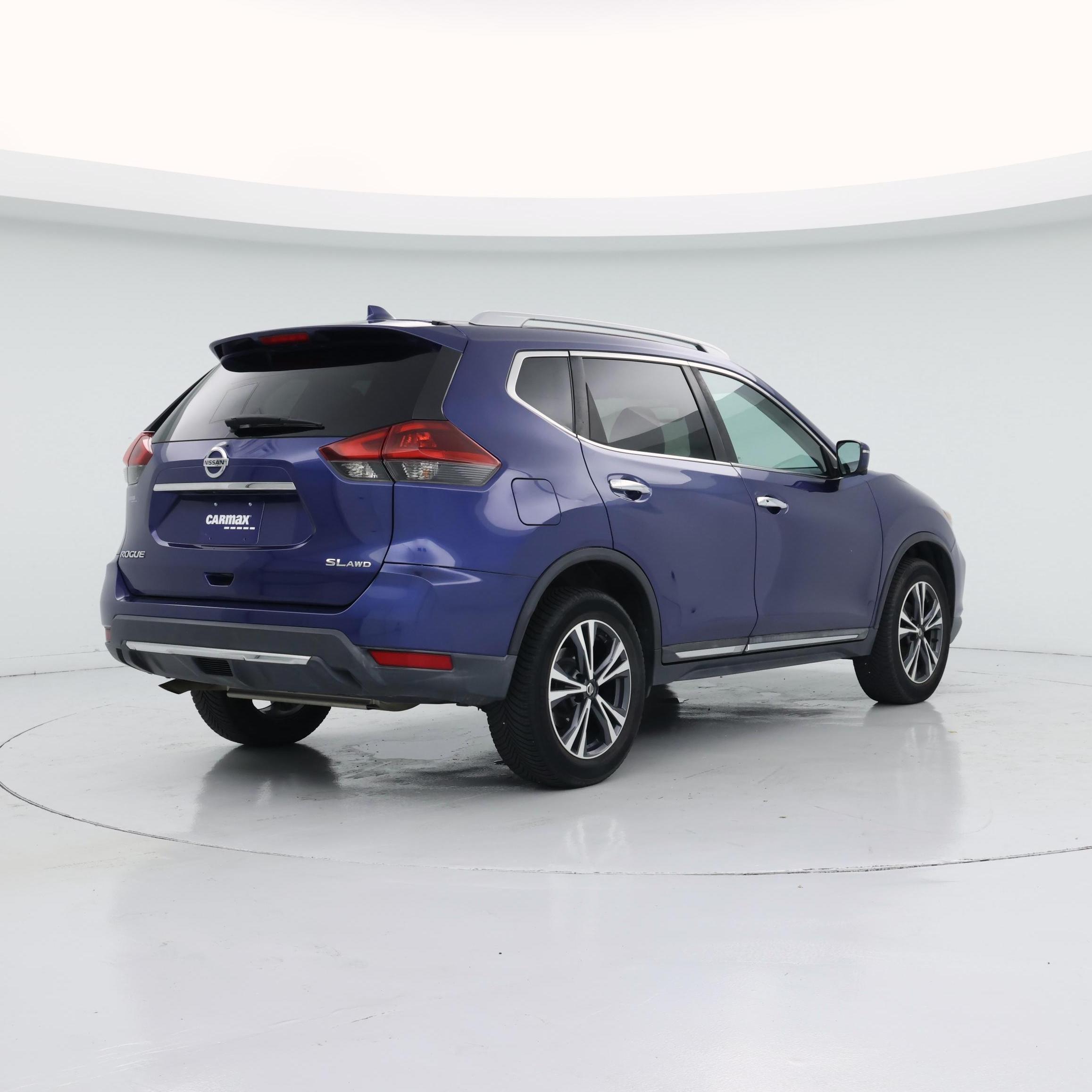 Thumbnail: 2018 Nissan Rogue - 8