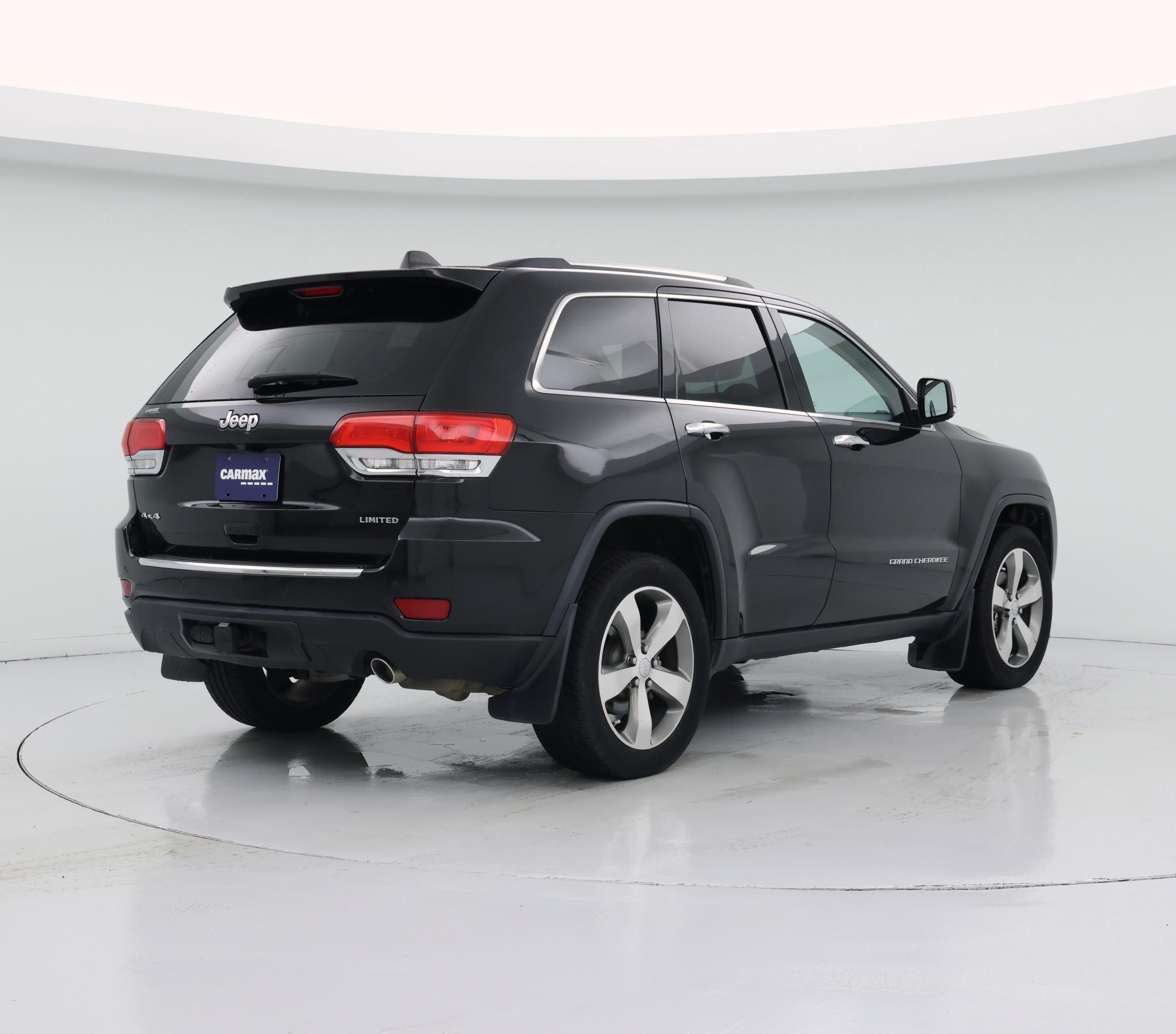 Thumbnail: 2015 Jeep Grand Cherokee - 8