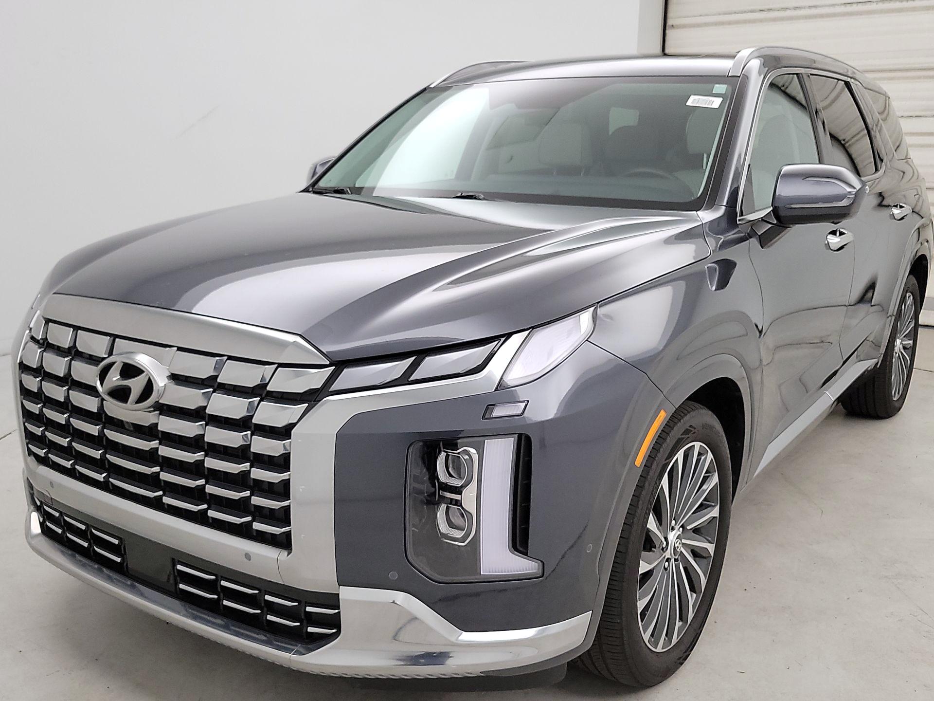 Thumbnail: 2024 Hyundai Palisade - 3