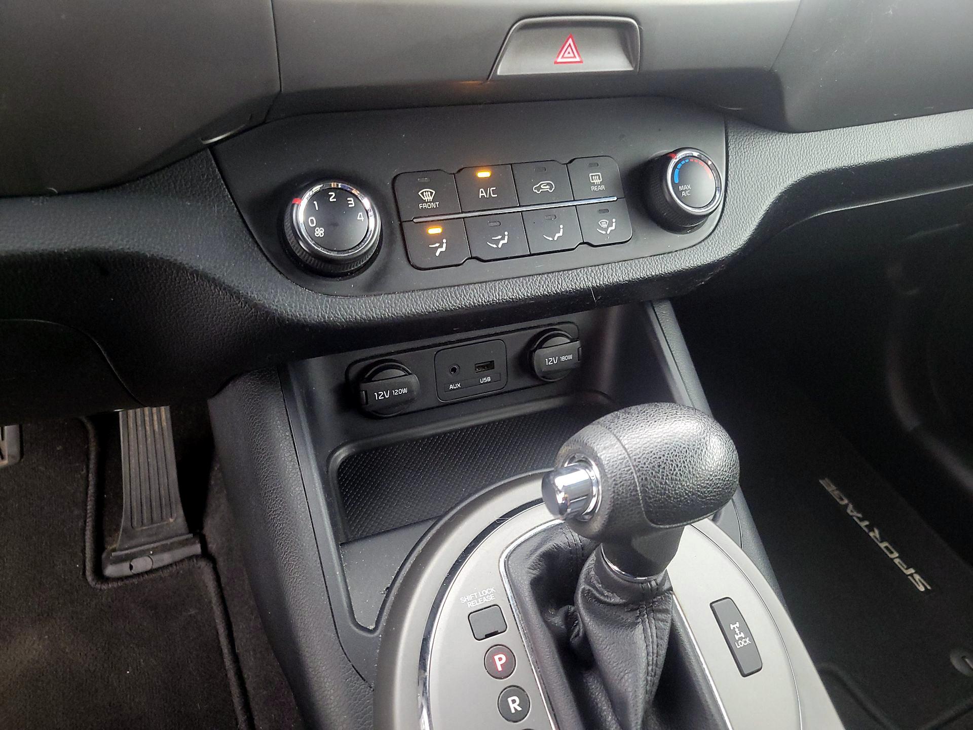 Thumbnail: 2014 Kia Sportage - 15