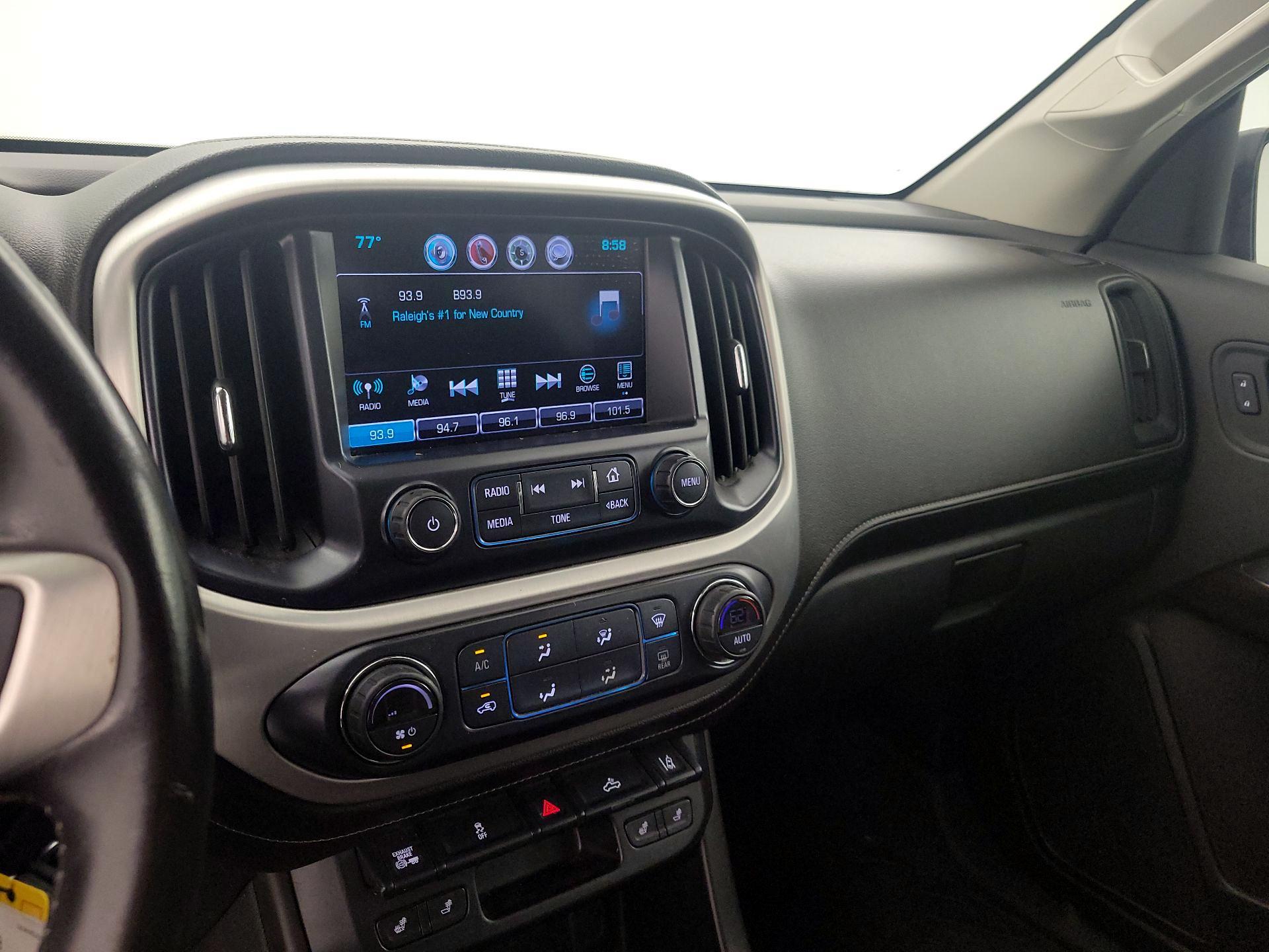 Thumbnail: 2017 GMC Canyon - 16