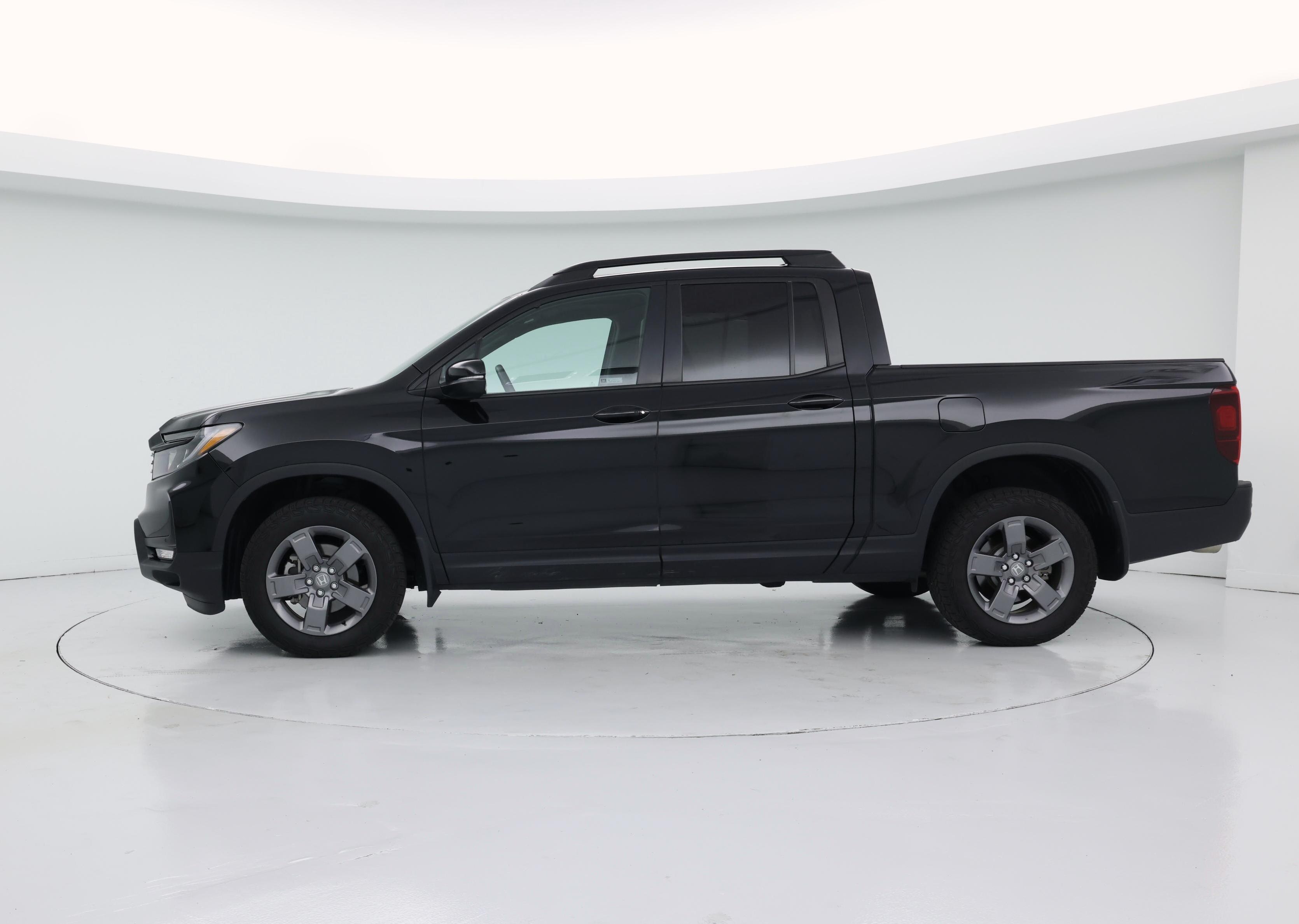 Thumbnail: 2024 Honda Ridgeline - 3