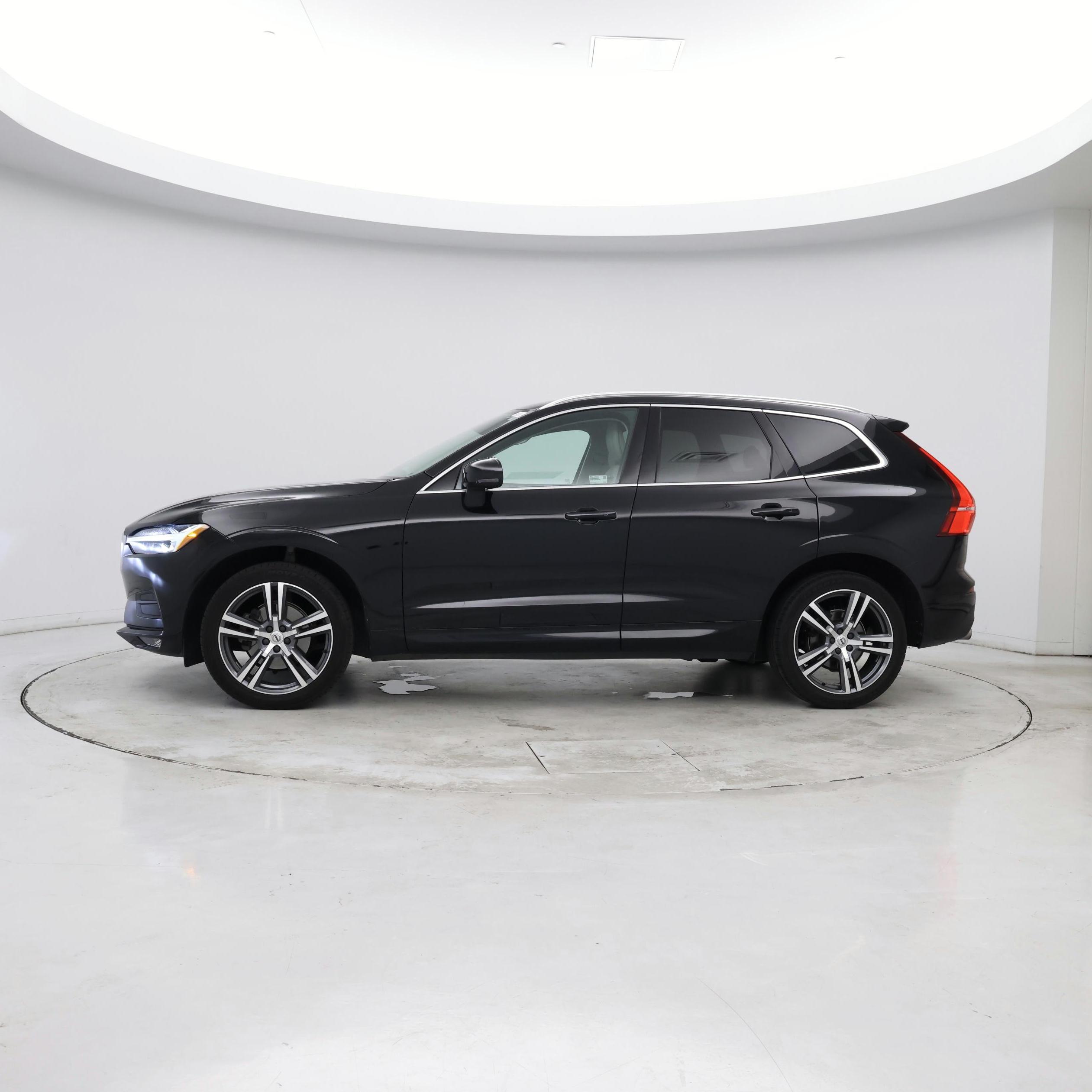 Thumbnail: 2021 Volvo XC60 - 2