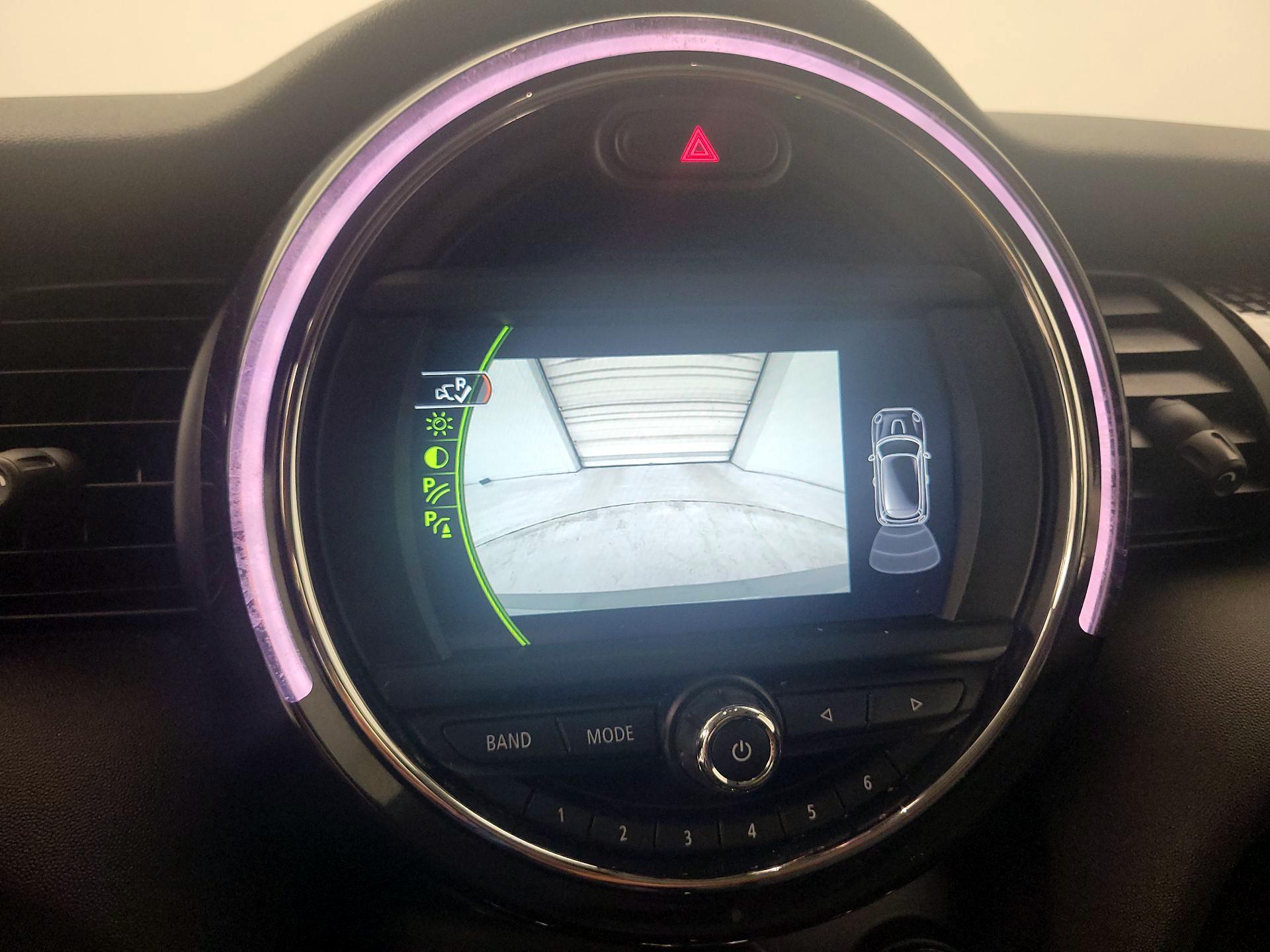 Thumbnail: 2017 MINI Cooper Hardtop - 14