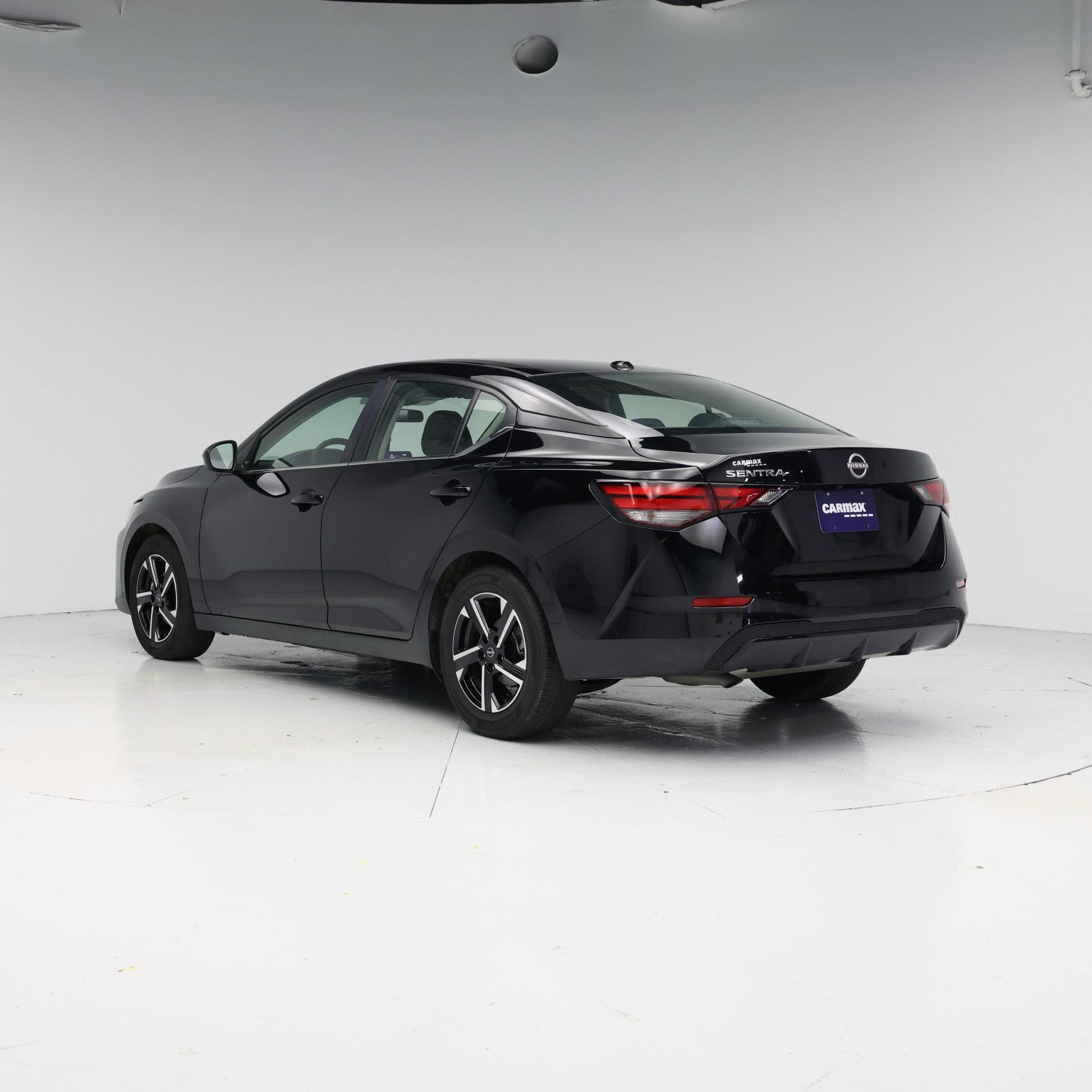 Thumbnail: 2025 Nissan Sentra - 2