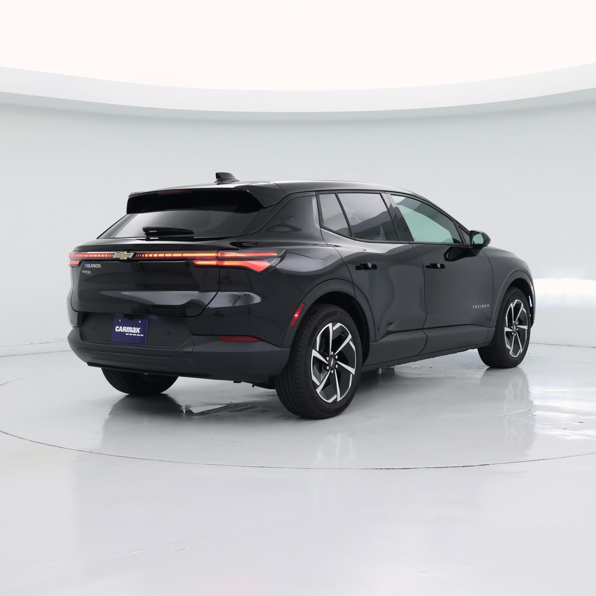 Thumbnail: 2026 Chevrolet Equinox - 8