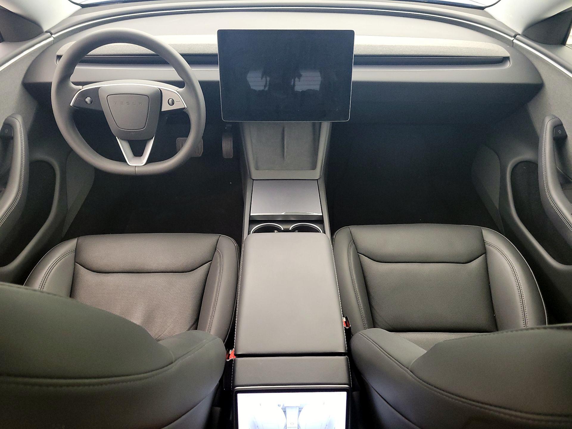 Thumbnail: 2025 Tesla Model 3 - 9