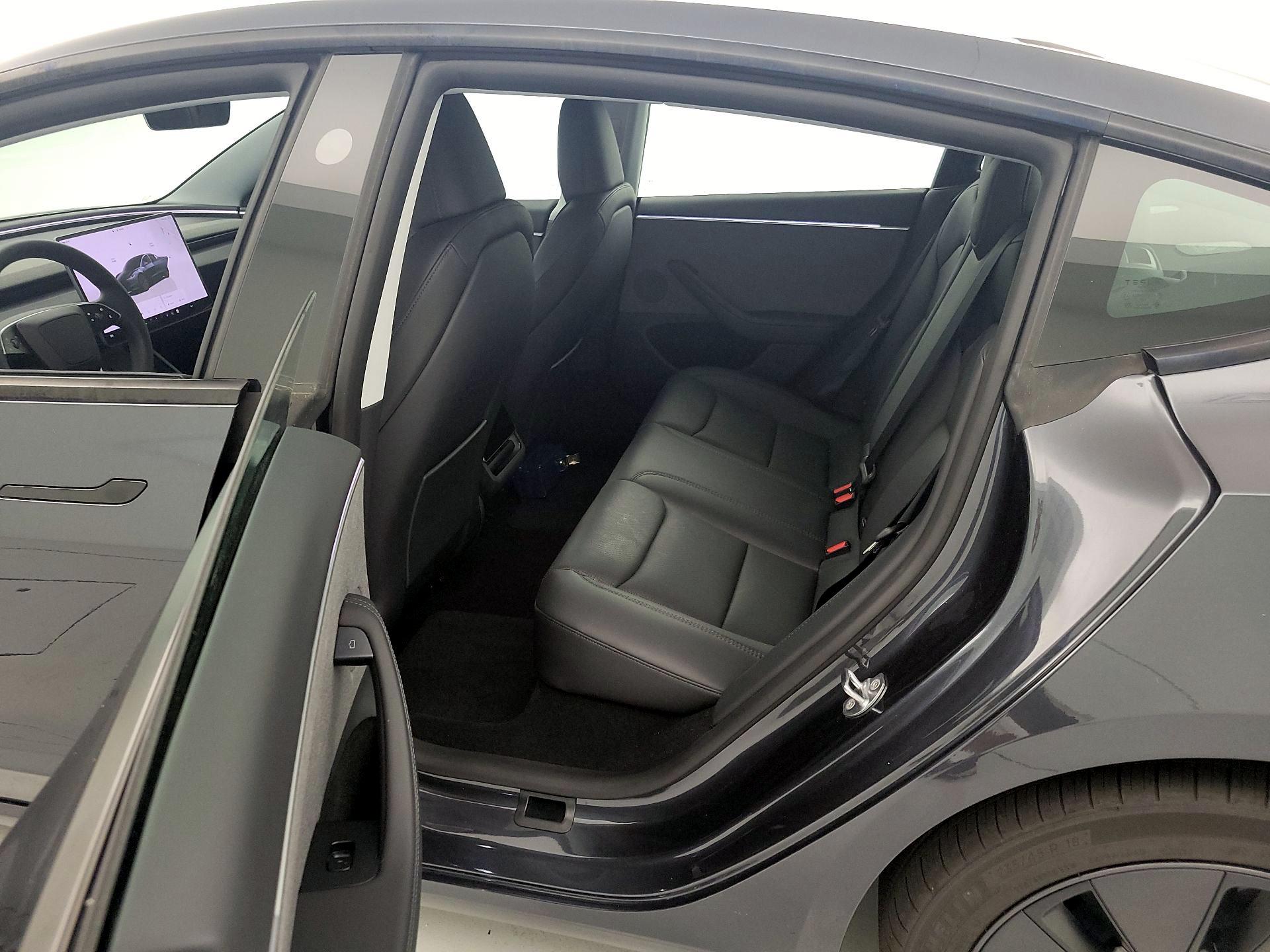 Thumbnail: 2025 Tesla Model 3 - 20