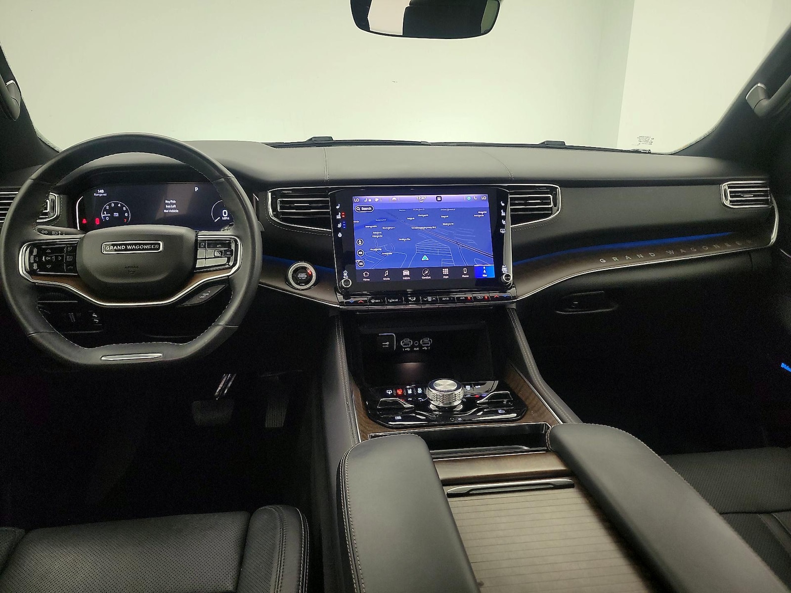 2023 Jeep Grand Wagoneer Series I - Photo 10