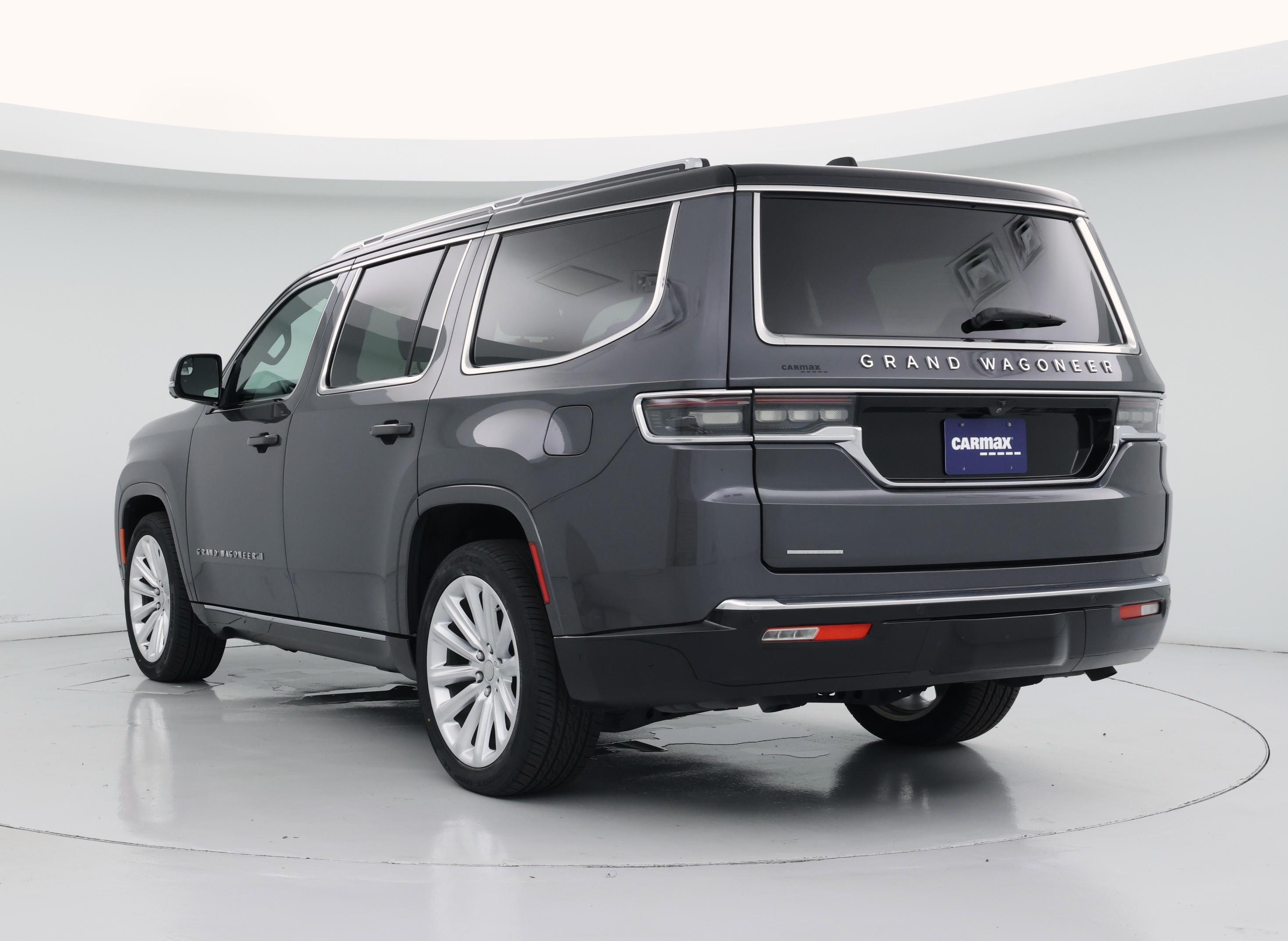 Thumbnail: 2023 Jeep Grand Wagoneer - 2