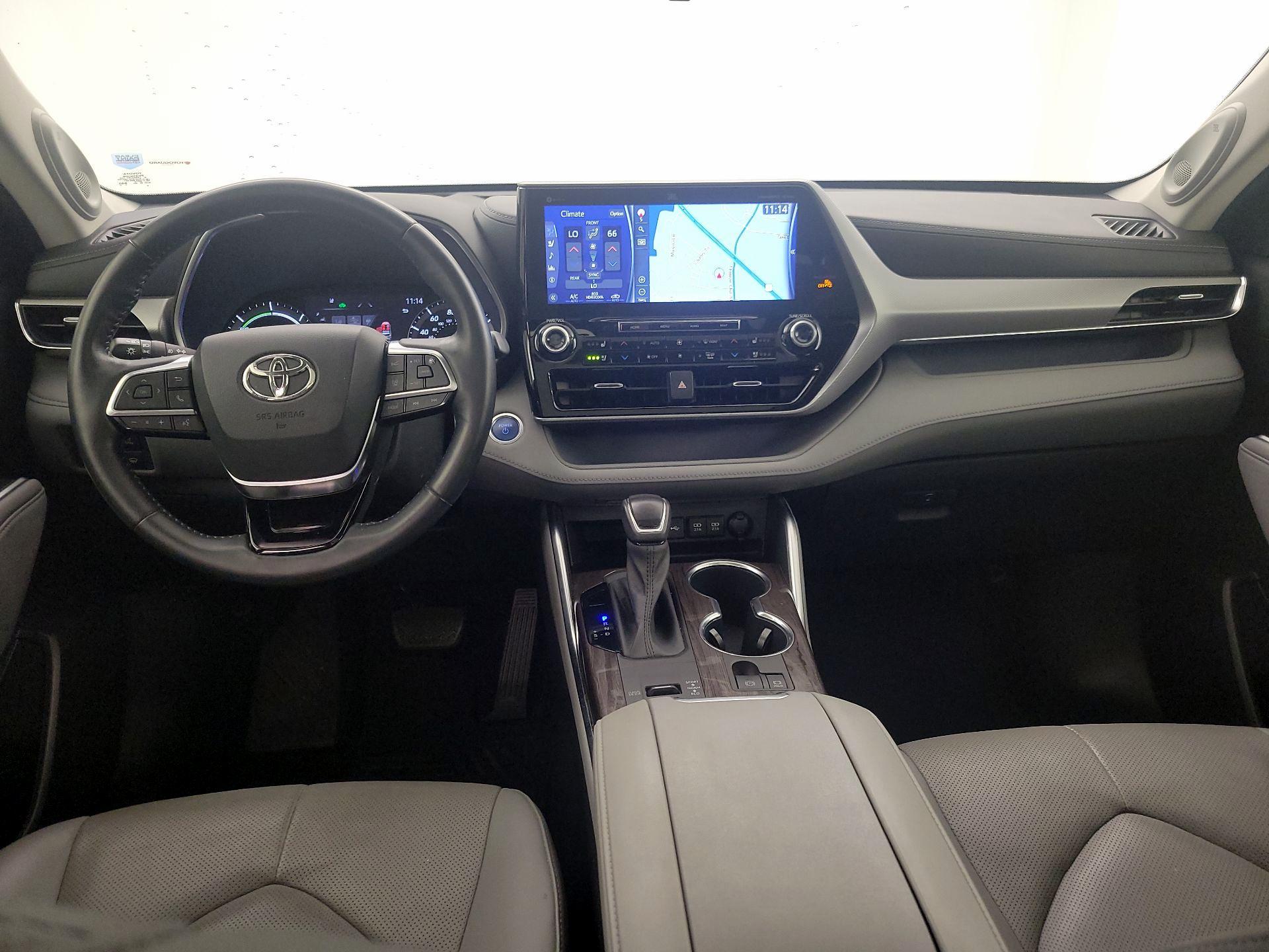 Thumbnail: 2021 Toyota Highlander - 9