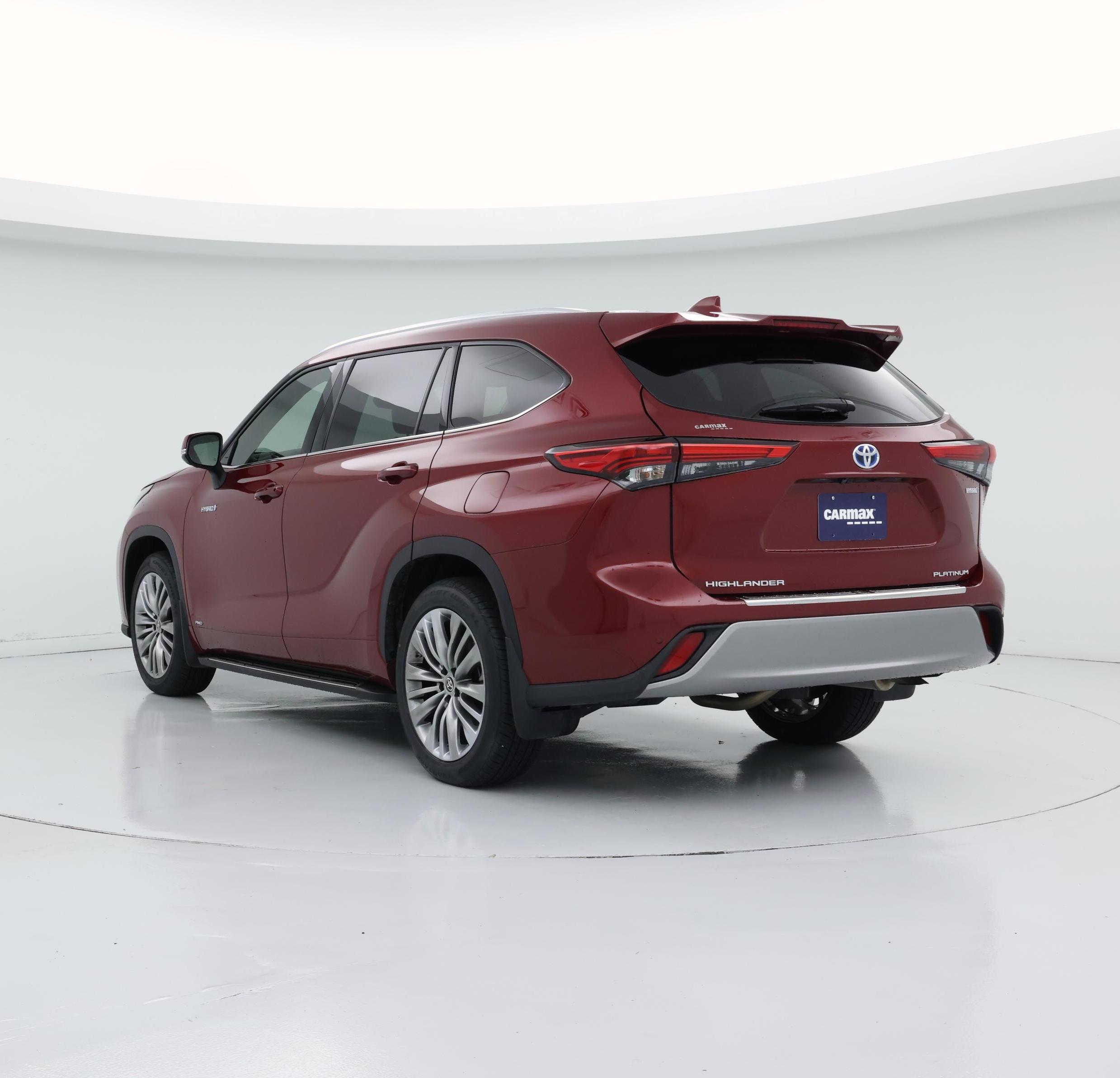 Thumbnail: 2021 Toyota Highlander - 2