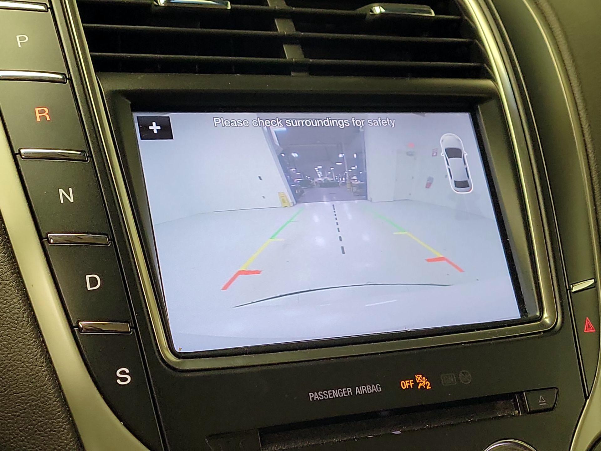 Thumbnail: 2017 Lincoln MKX - 14