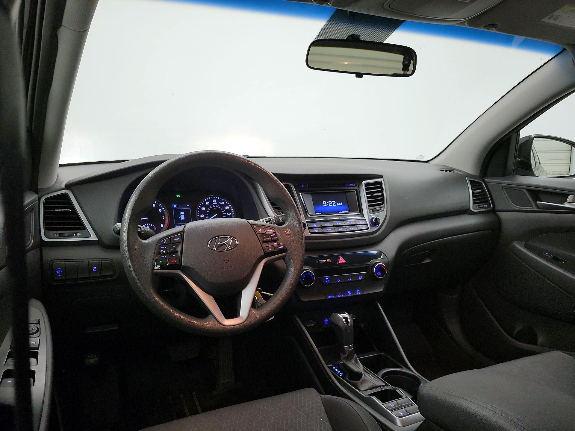 Thumbnail: 2018 Hyundai Tucson - 9