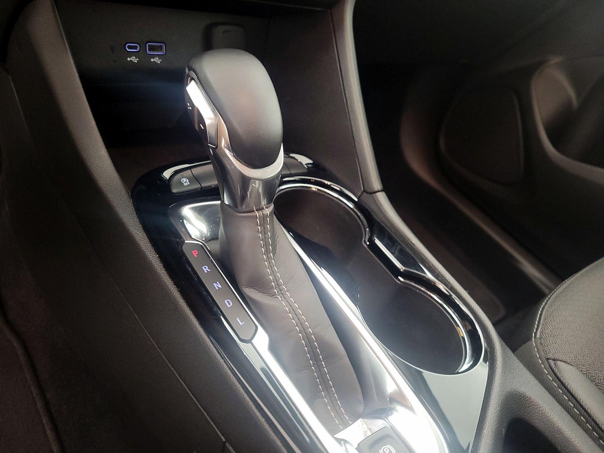 Thumbnail: 2025 Buick Encore GX - 17