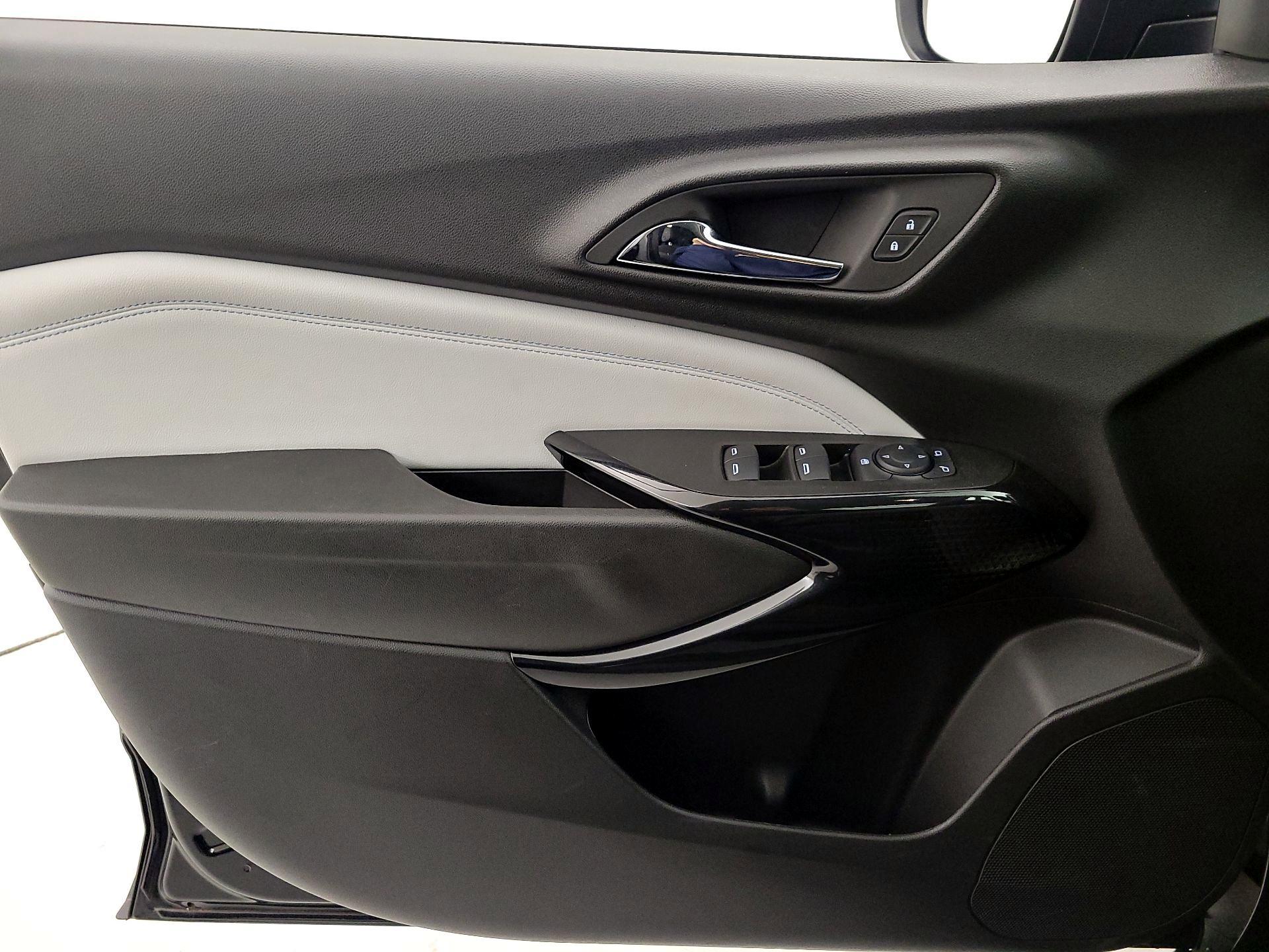 Thumbnail: 2025 Chevrolet Trax - 12