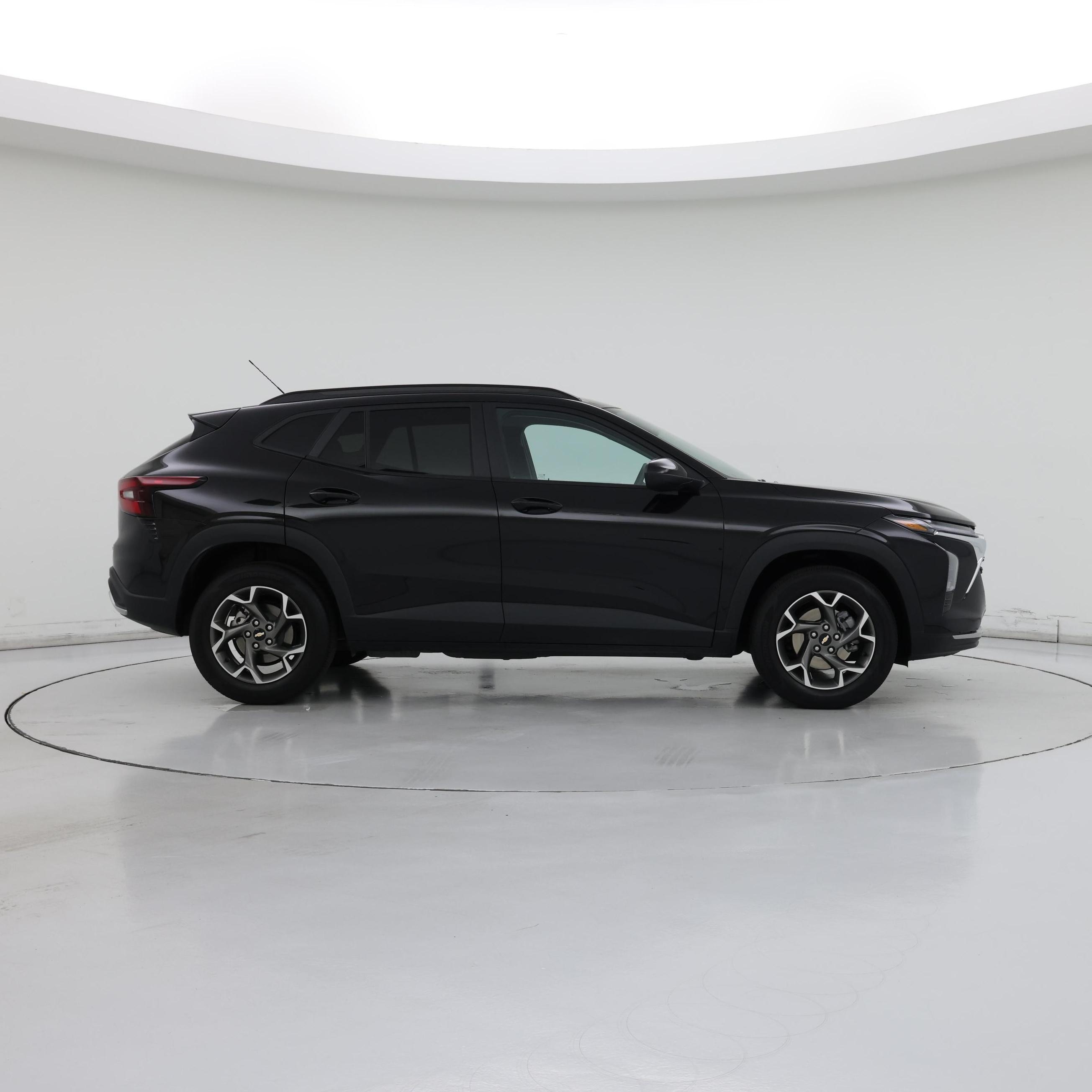 Thumbnail: 2025 Chevrolet Trax - 7