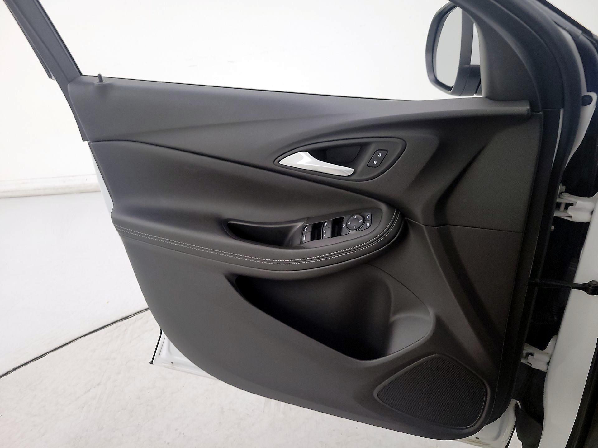 Thumbnail: 2025 Buick Encore GX - 12
