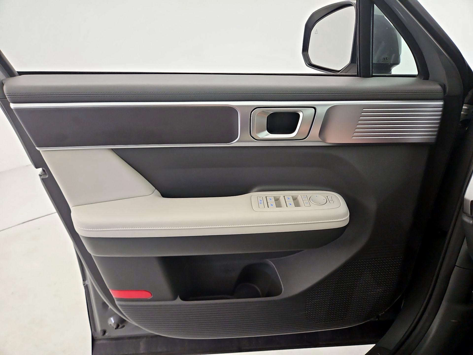 Thumbnail: 2025 Hyundai Santa Fe - 12