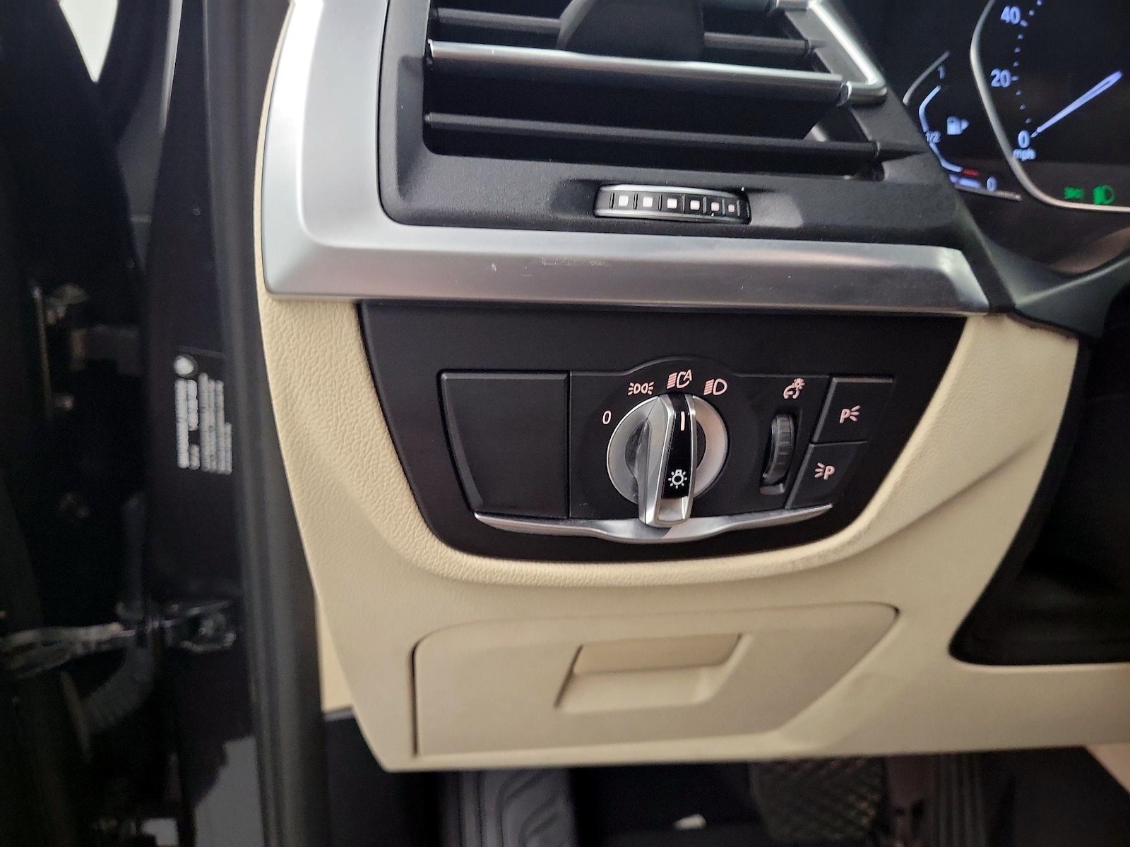 2022 BMW X3 30i - Photo 14