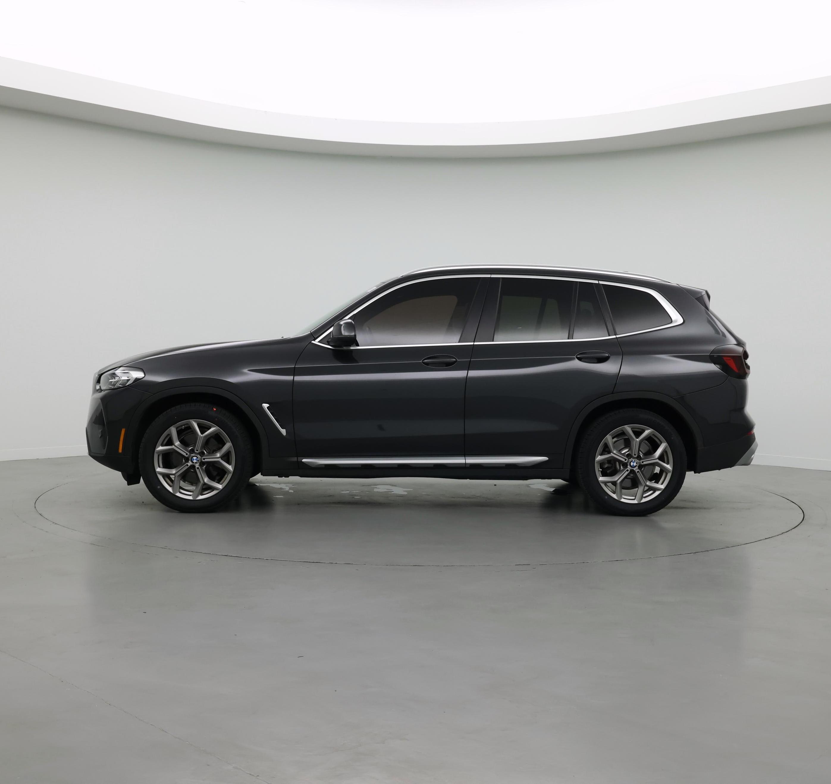 Thumbnail: 2022 BMW X3 - 3