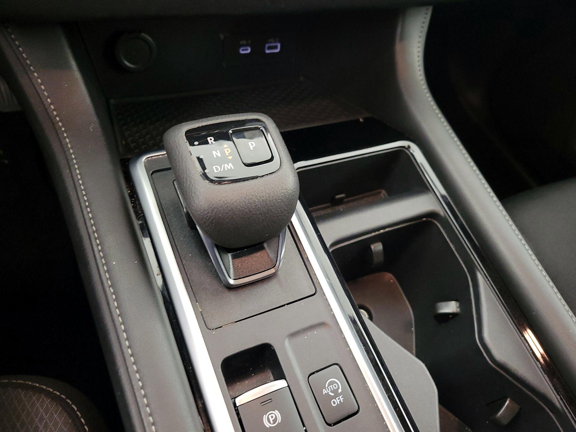 Thumbnail: 2025 Nissan Pathfinder - 17