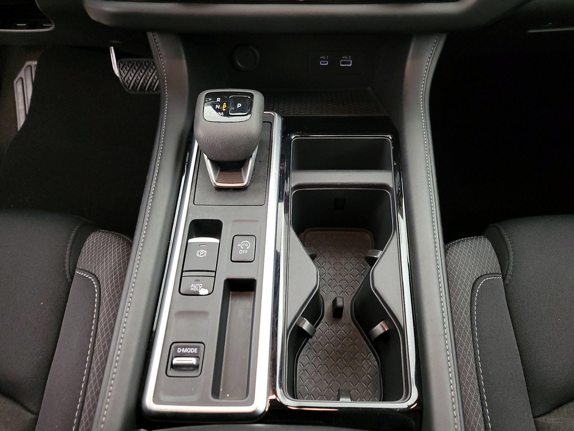 Thumbnail: 2025 Nissan Pathfinder - 17