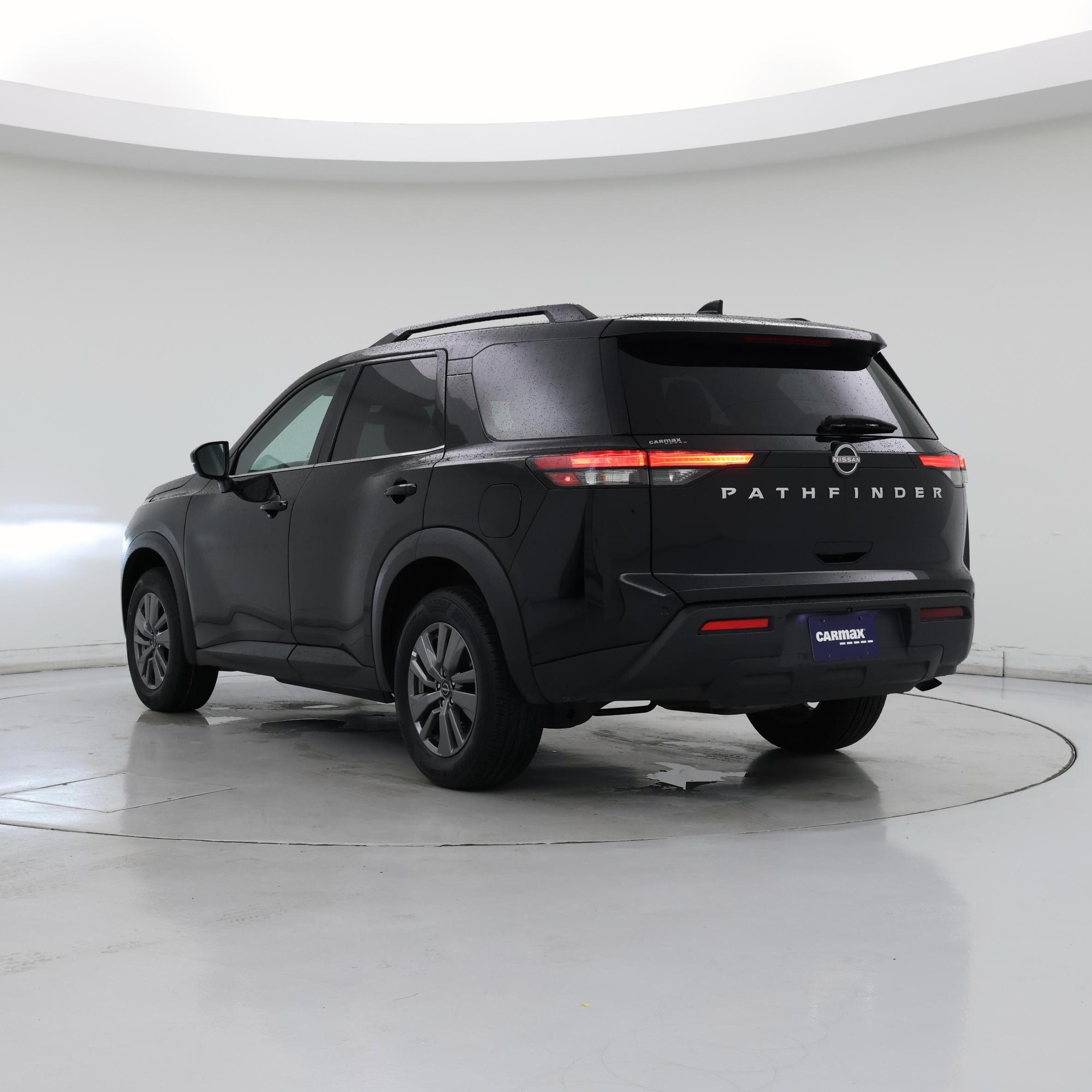 Thumbnail: 2025 Nissan Pathfinder - 2