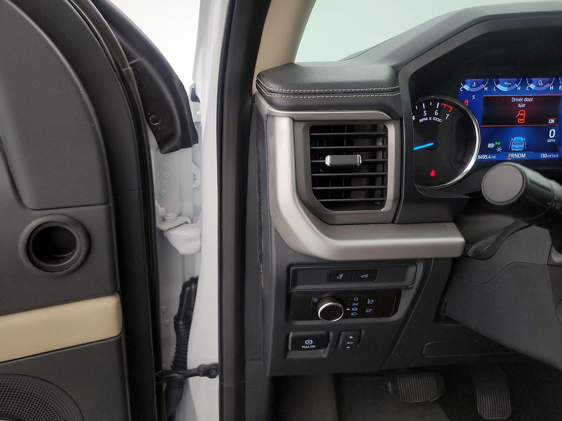 Thumbnail: 2023 Ford Expedition - 13