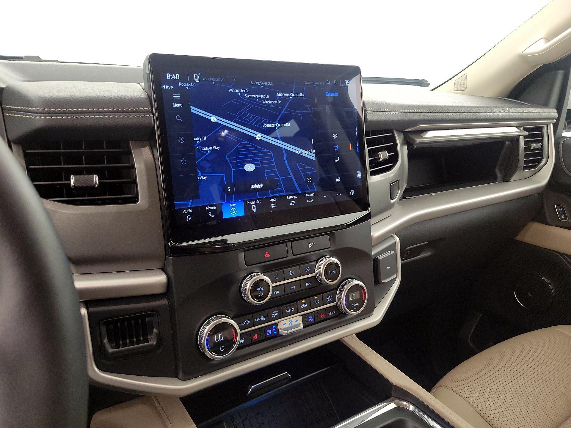 Thumbnail: 2023 Ford Expedition - 14