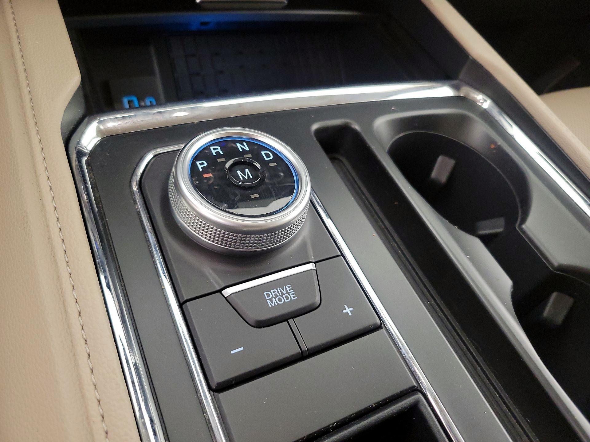 Thumbnail: 2023 Ford Expedition - 18